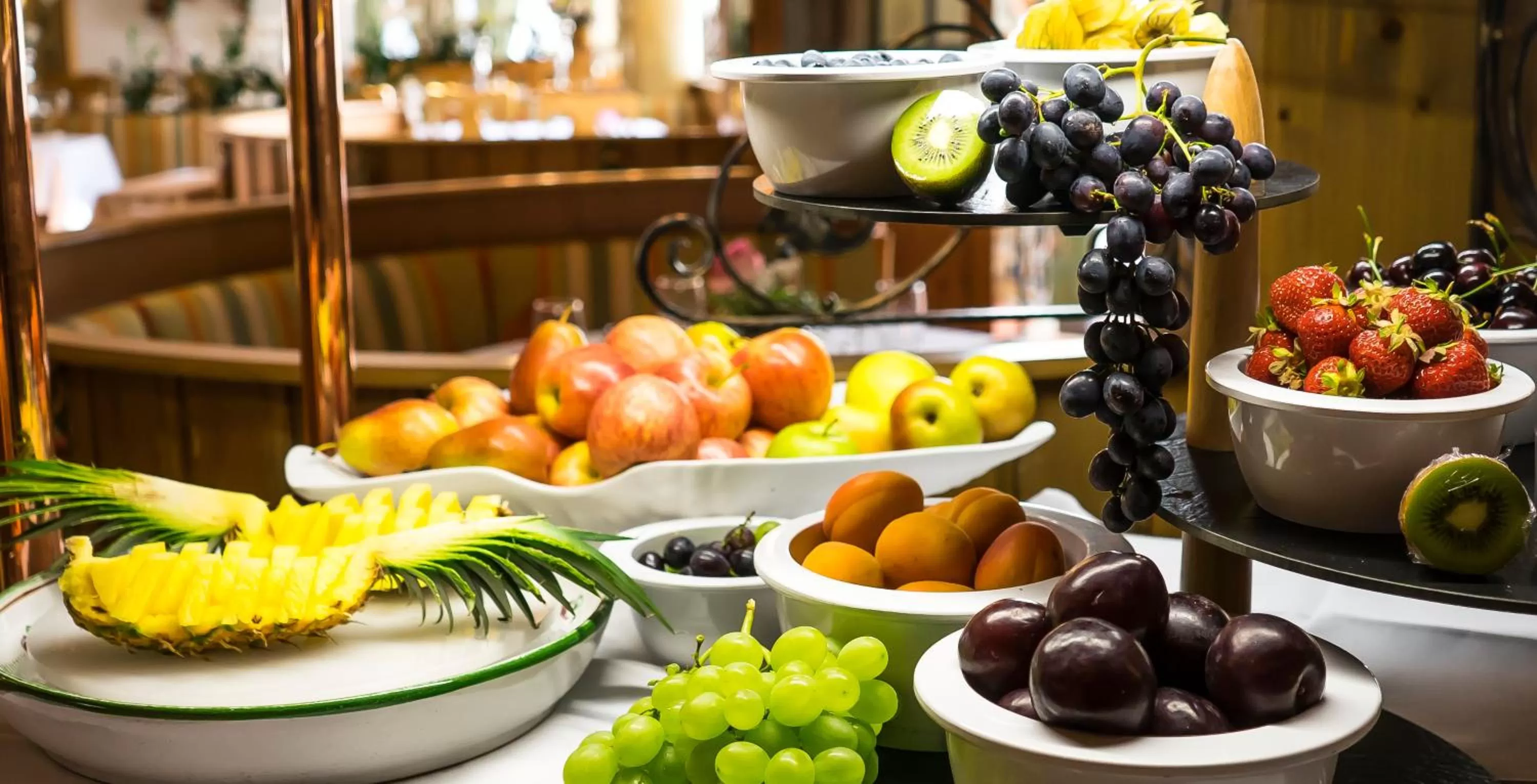 Food and drinks in Romantik Hotel Schweizerhof