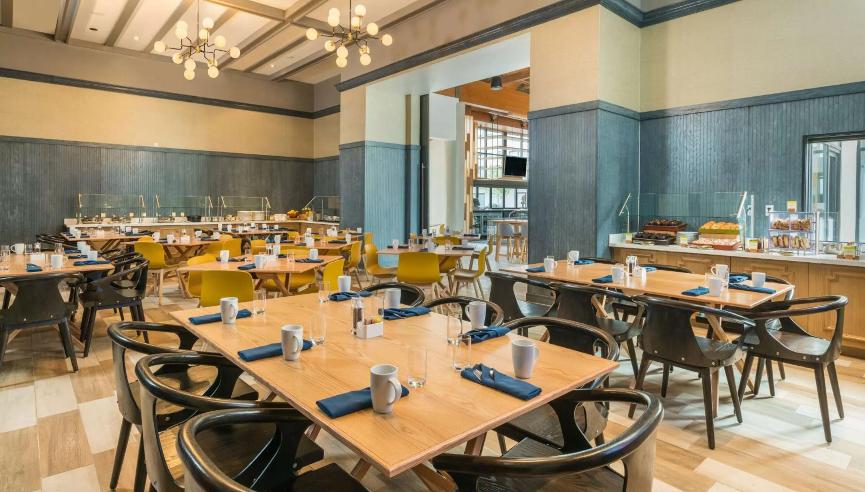 Breakfast in DoubleTree by Hilton Gainesville