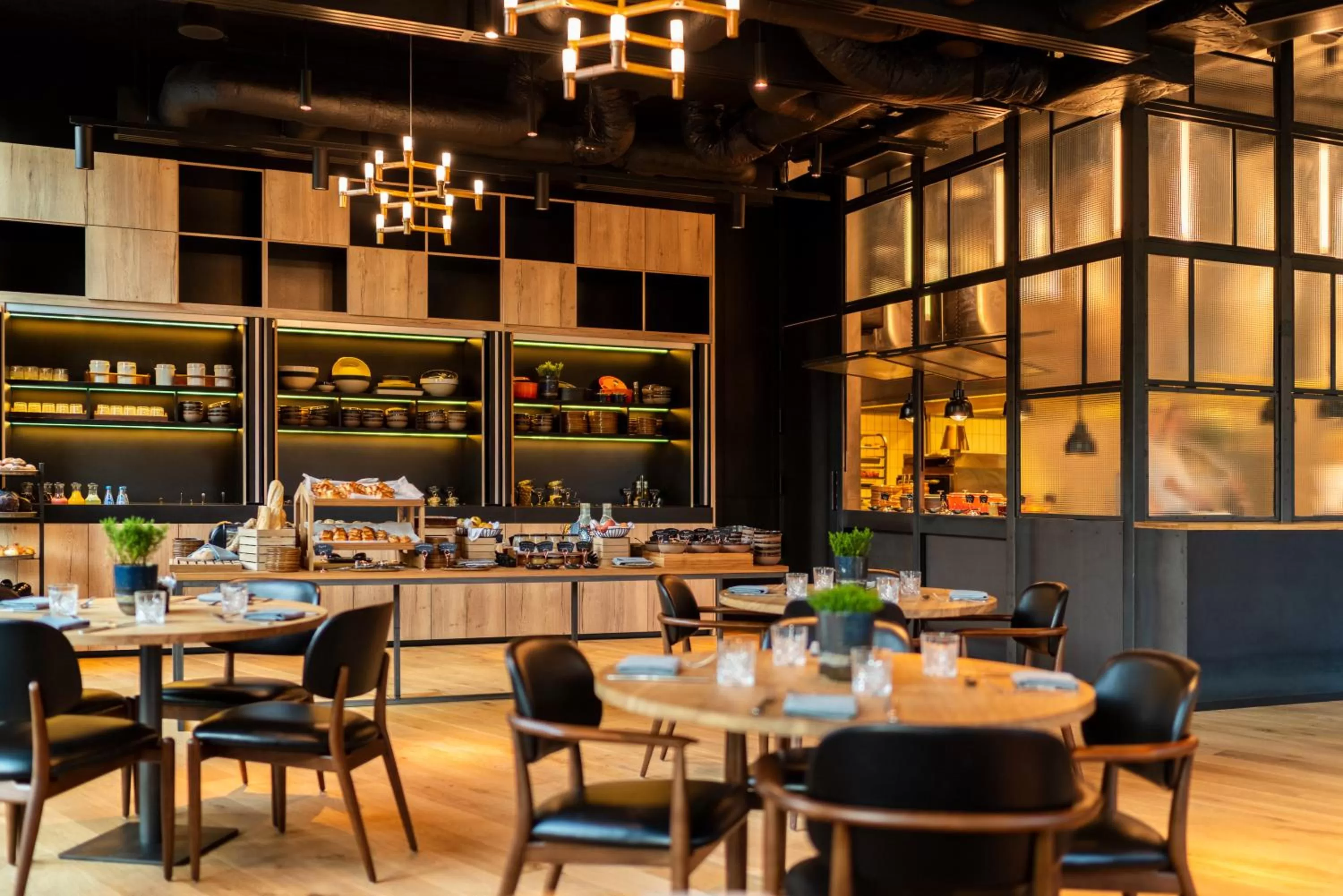 Breakfast in The Bridge Wroclaw - MGallery