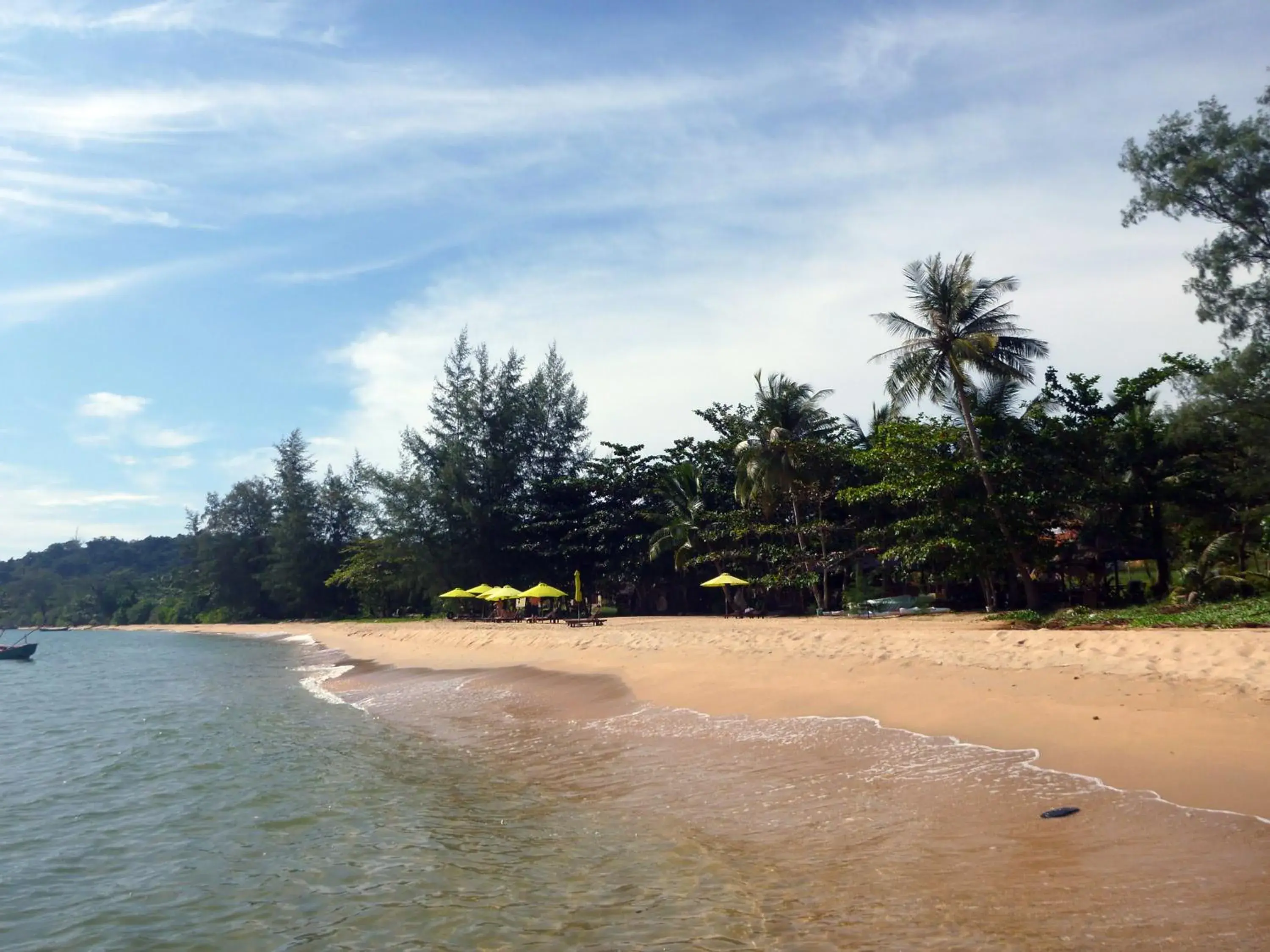 Beach in Vung Bau Resort