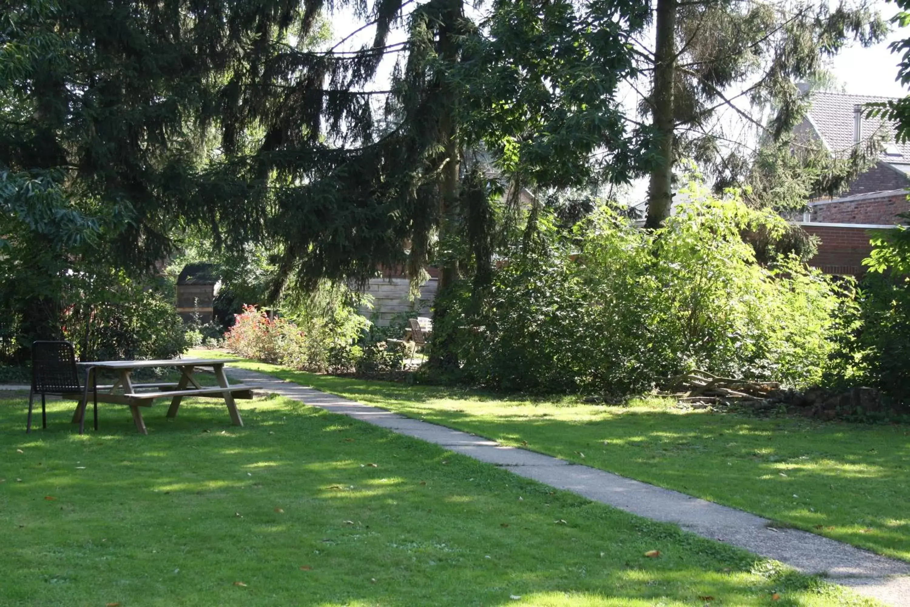 On site, Garden in Biedermeier