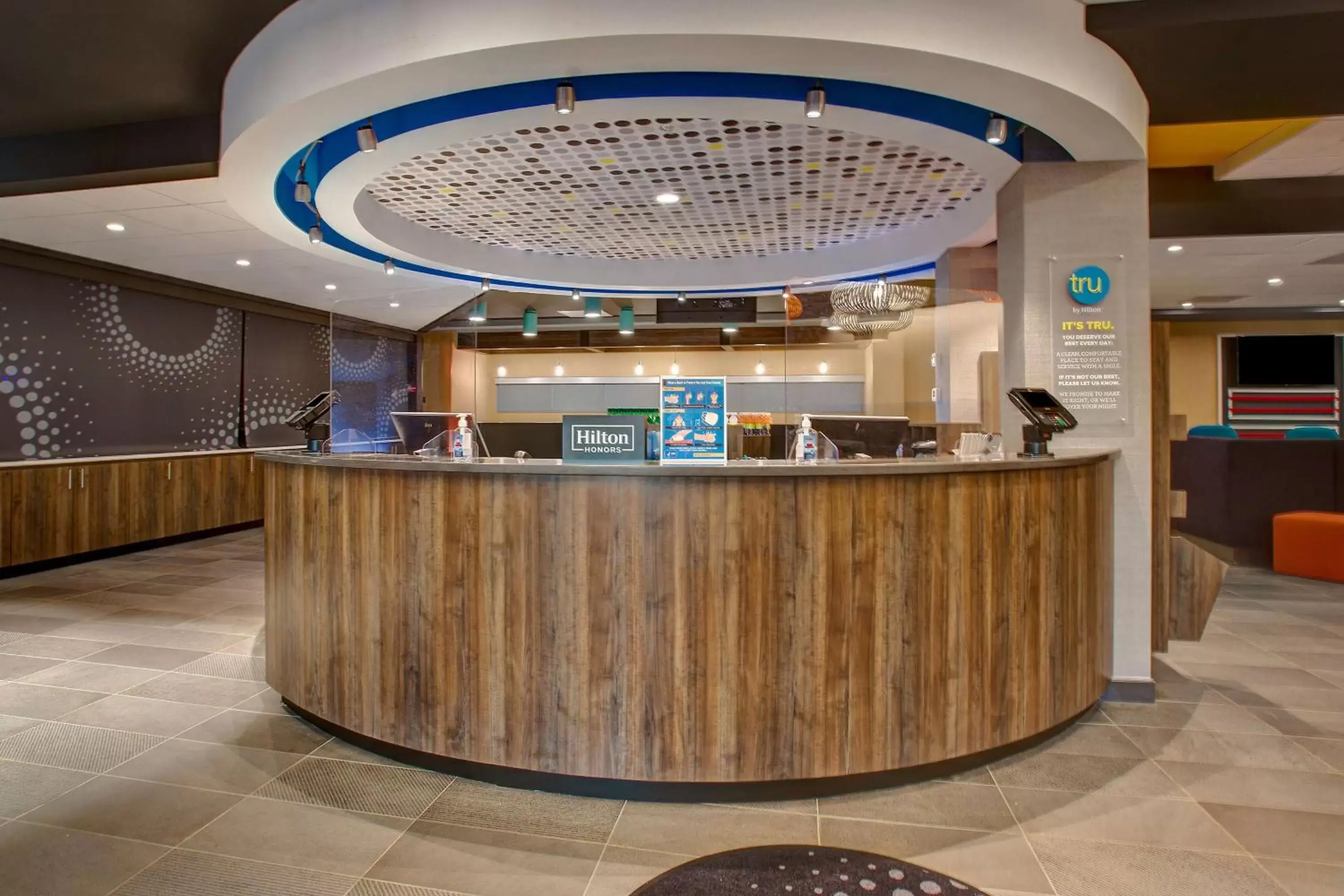Lobby or reception, Lobby/Reception in Tru By Hilton Alcoa Knoxville Airport, Tn