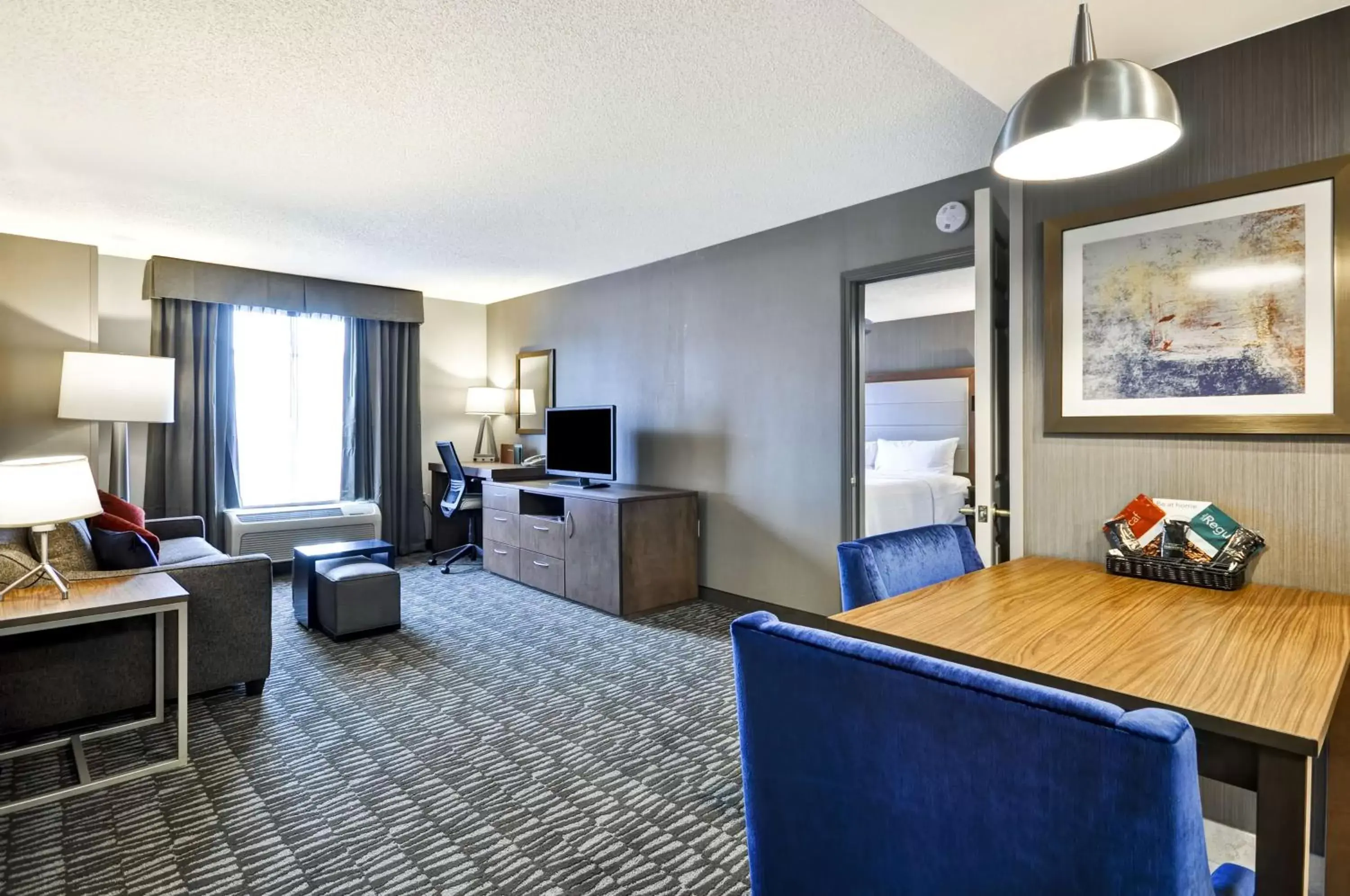 Living room, Seating Area in Homewood Suites by Hilton Hartford South-Glastonbury