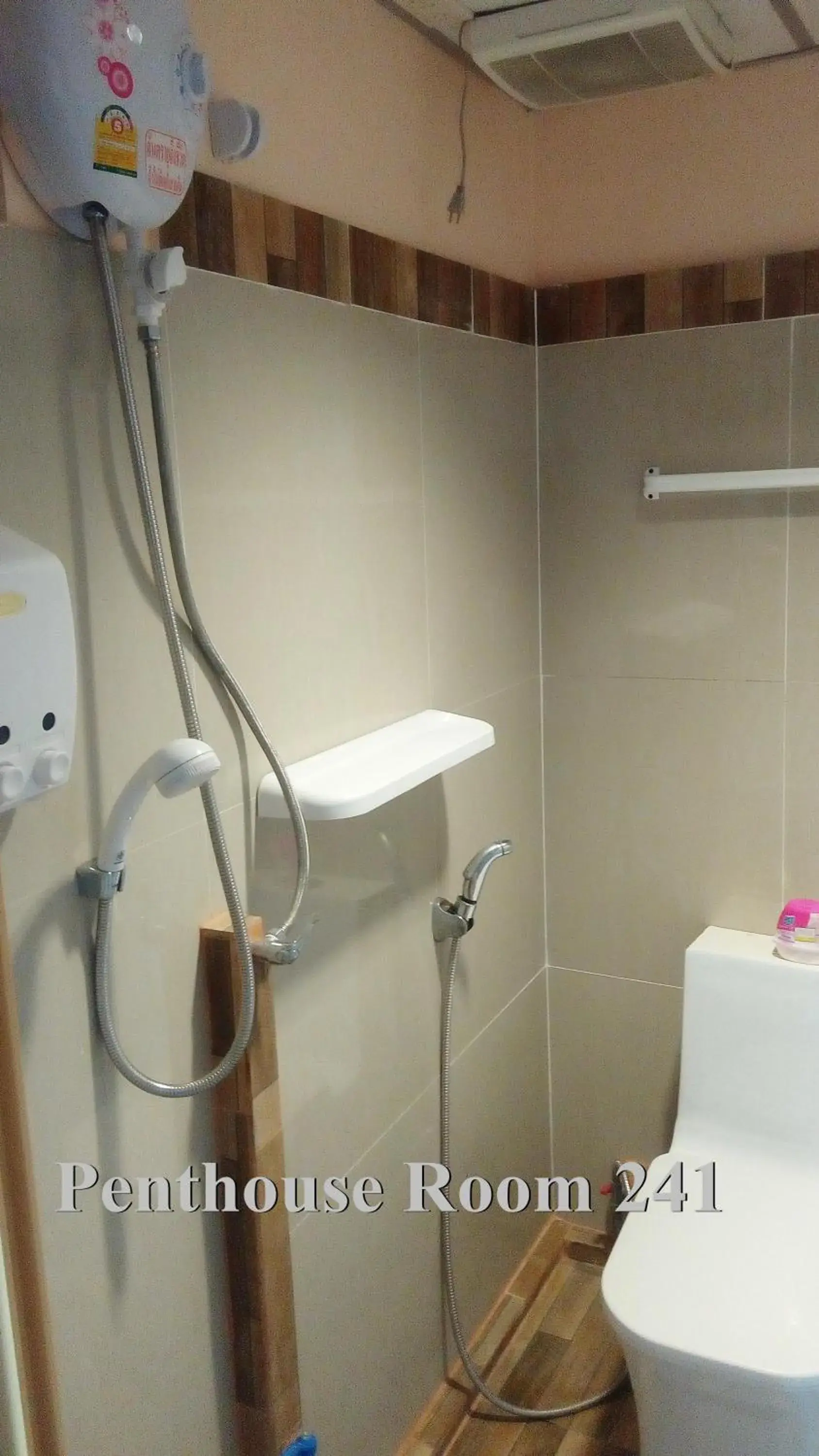 Toilet, Bathroom in Decor Do Hostel