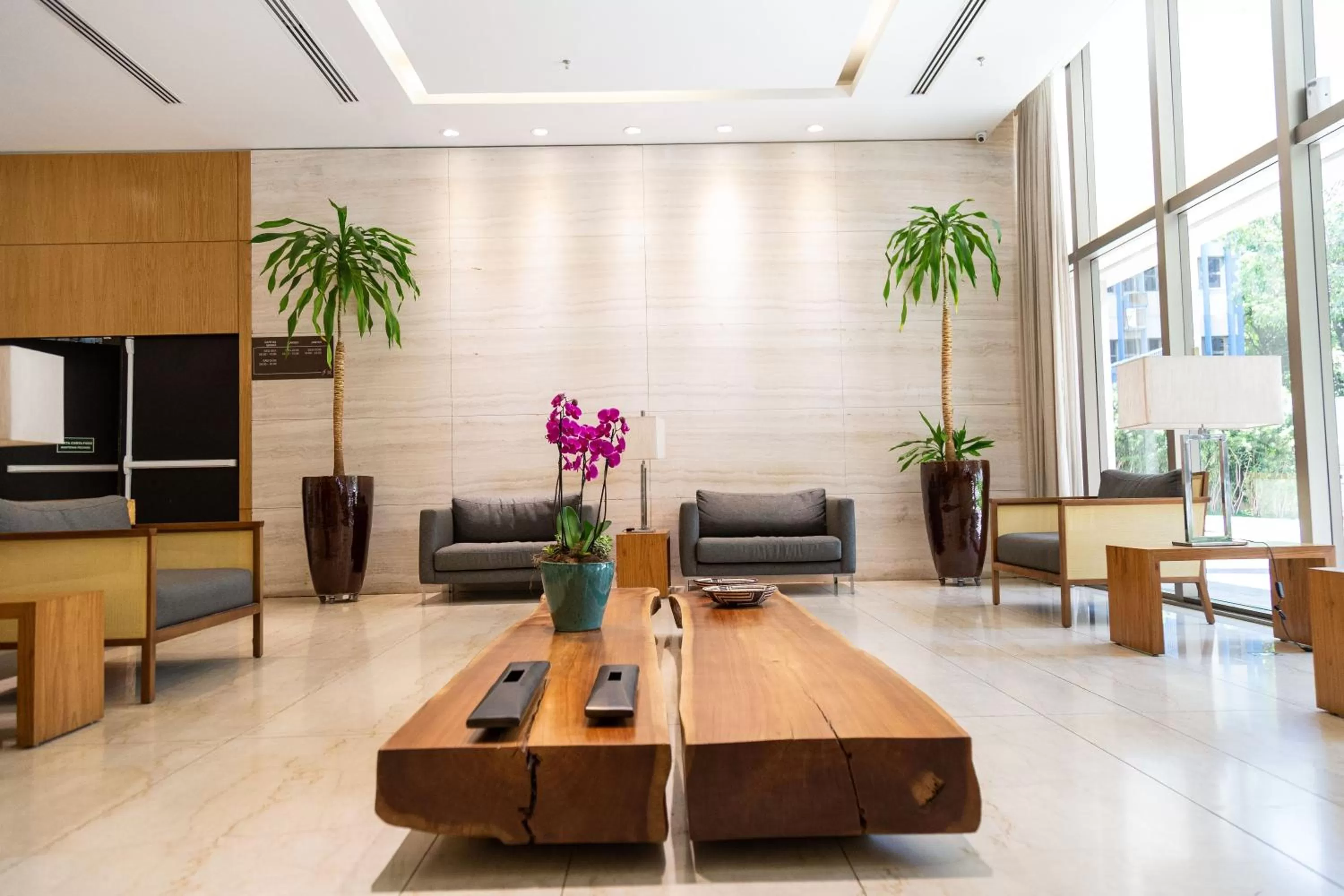 Living room in Hilton Garden Inn Belo Horizonte Lourdes