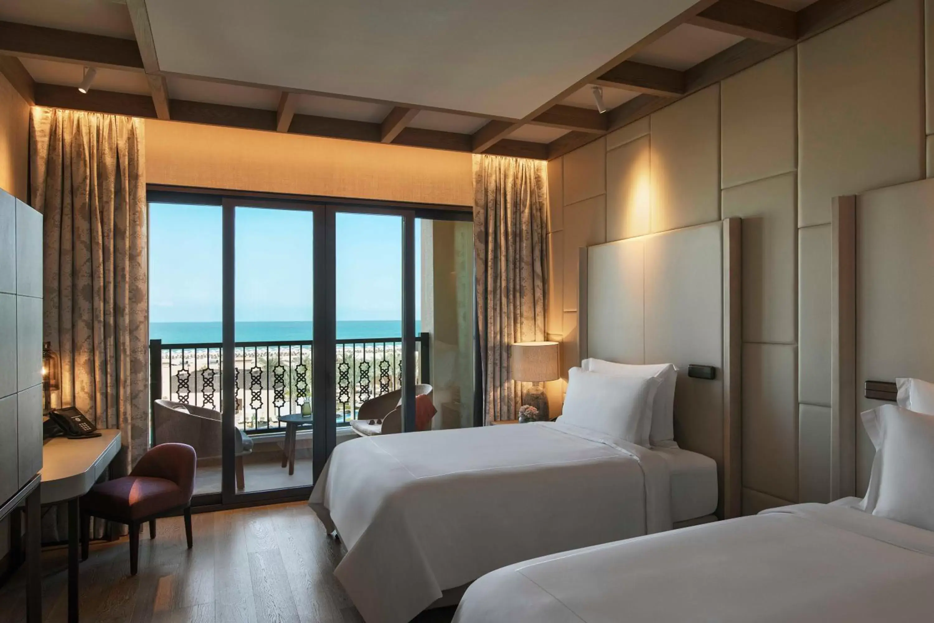 Bed in Saadiyat Rotana Resort and Villas