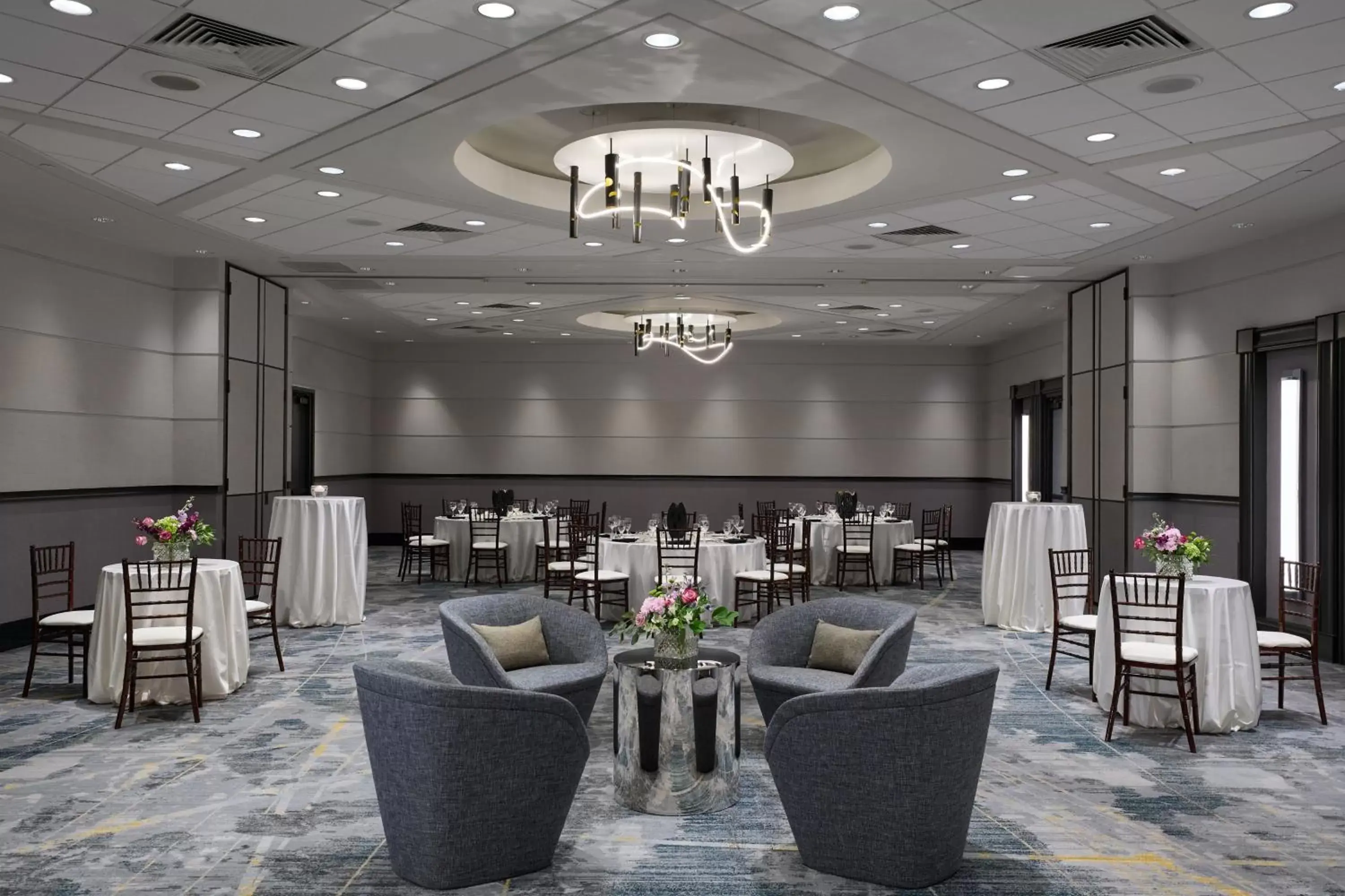 Meeting/conference room, Restaurant/Places to Eat in Marriott Chicago O’Hare