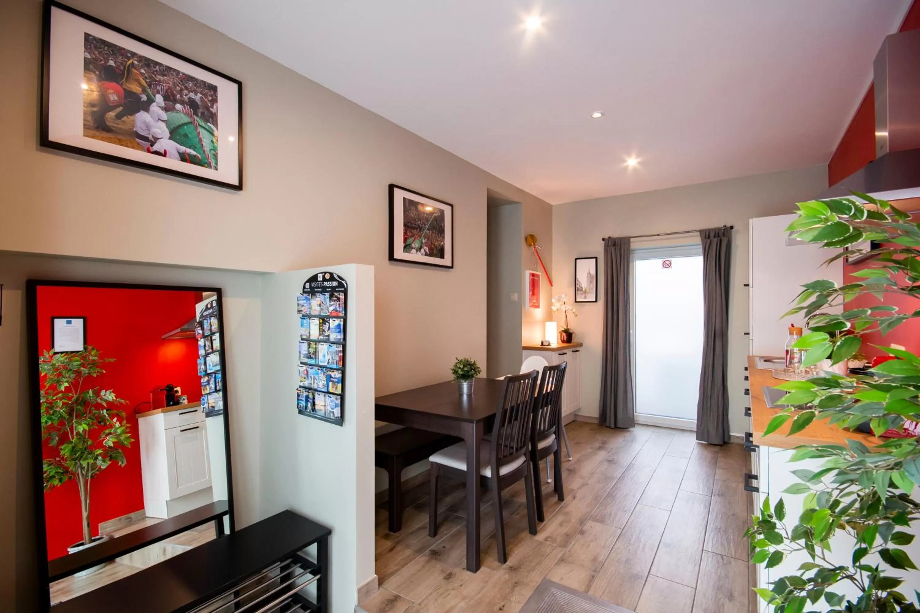 Kitchen or kitchenette in Au Petit Dragon