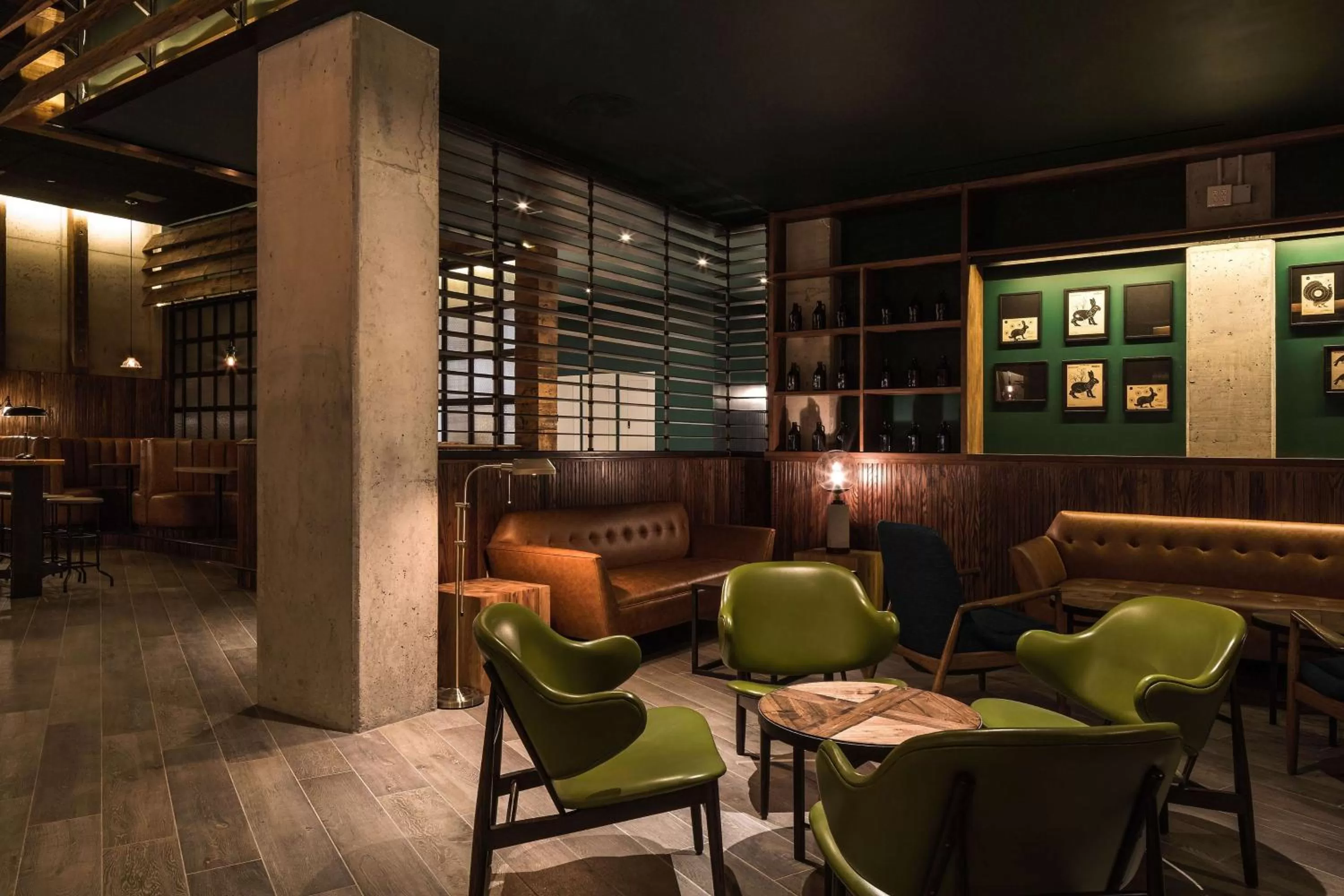 Lounge or bar in Motto by Hilton Washington DC City Center