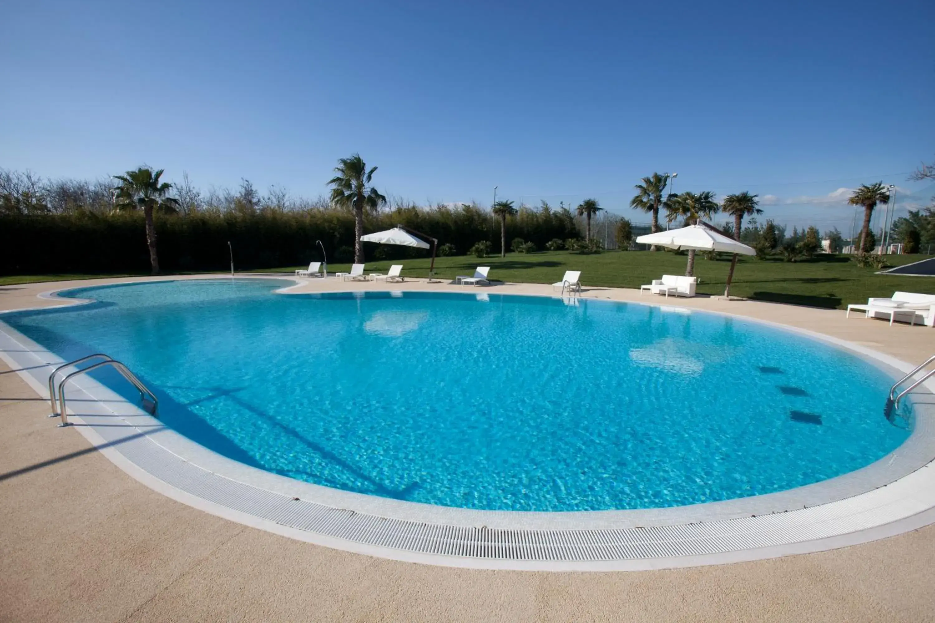 Garden, Swimming Pool in Arthotel & Park Lecce