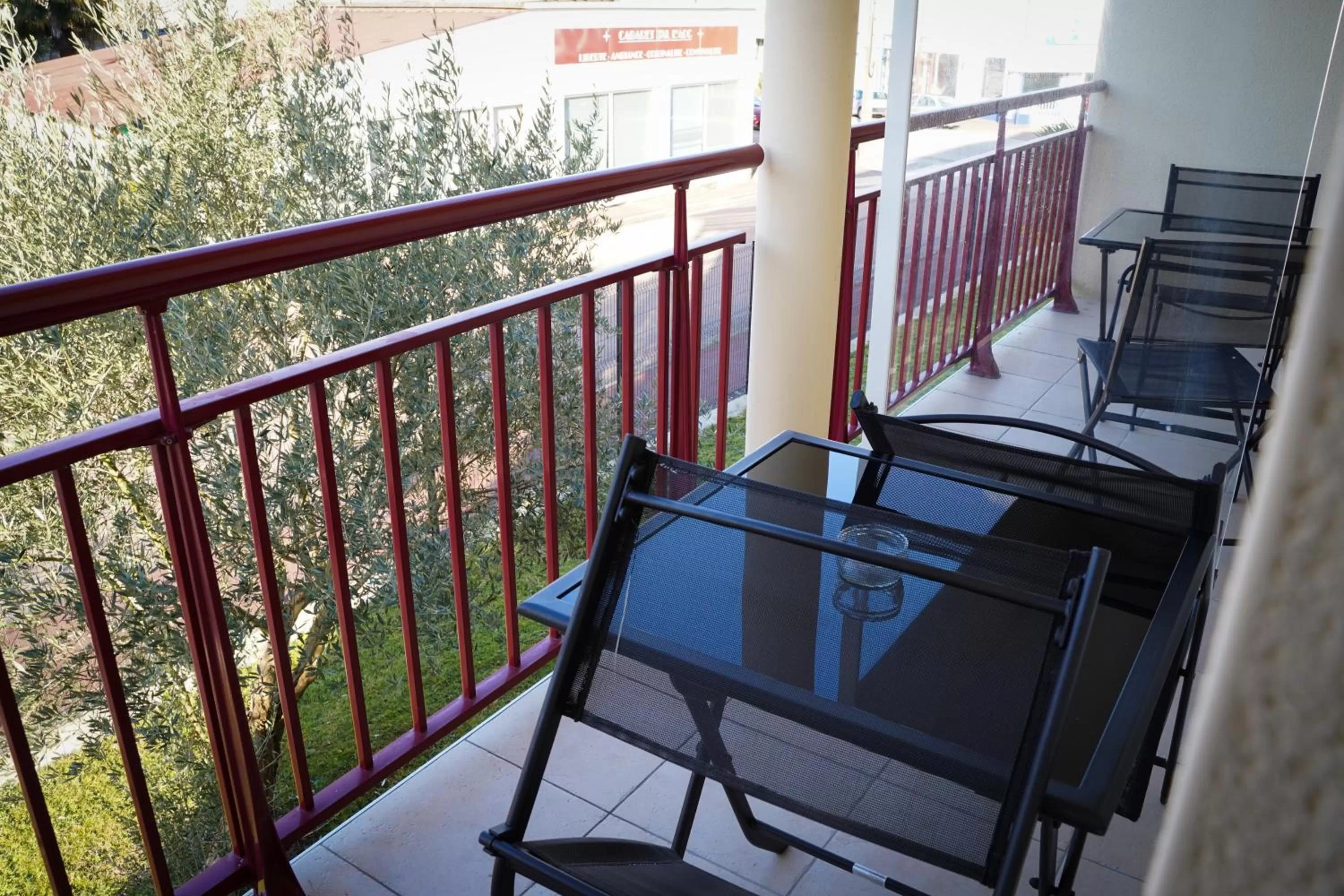 Balcony/Terrace in Apparts Confort 87