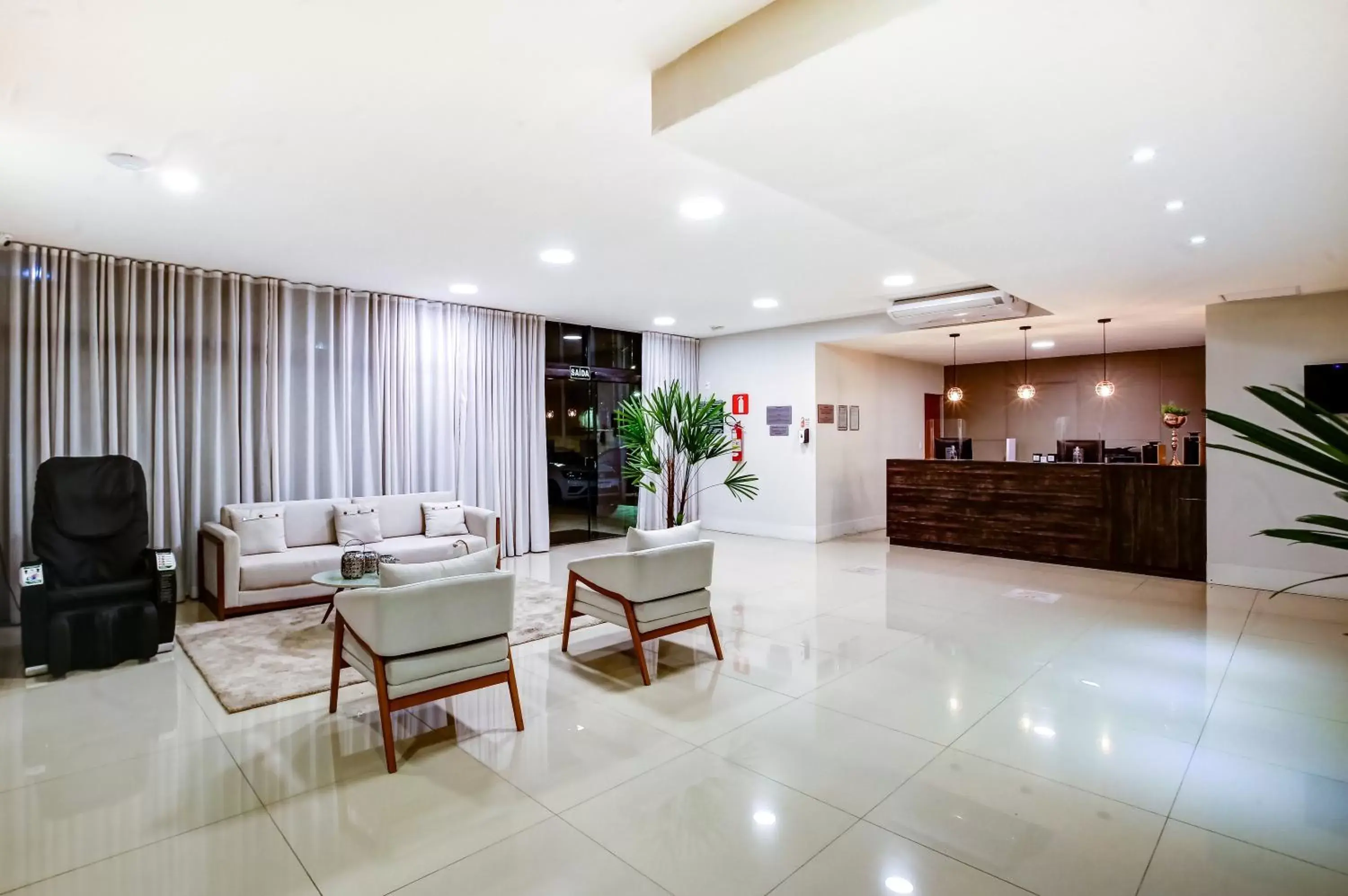 Lobby or reception in Go Inn Contagem - MG Lobby or reception in Go Inn Contagem - MG