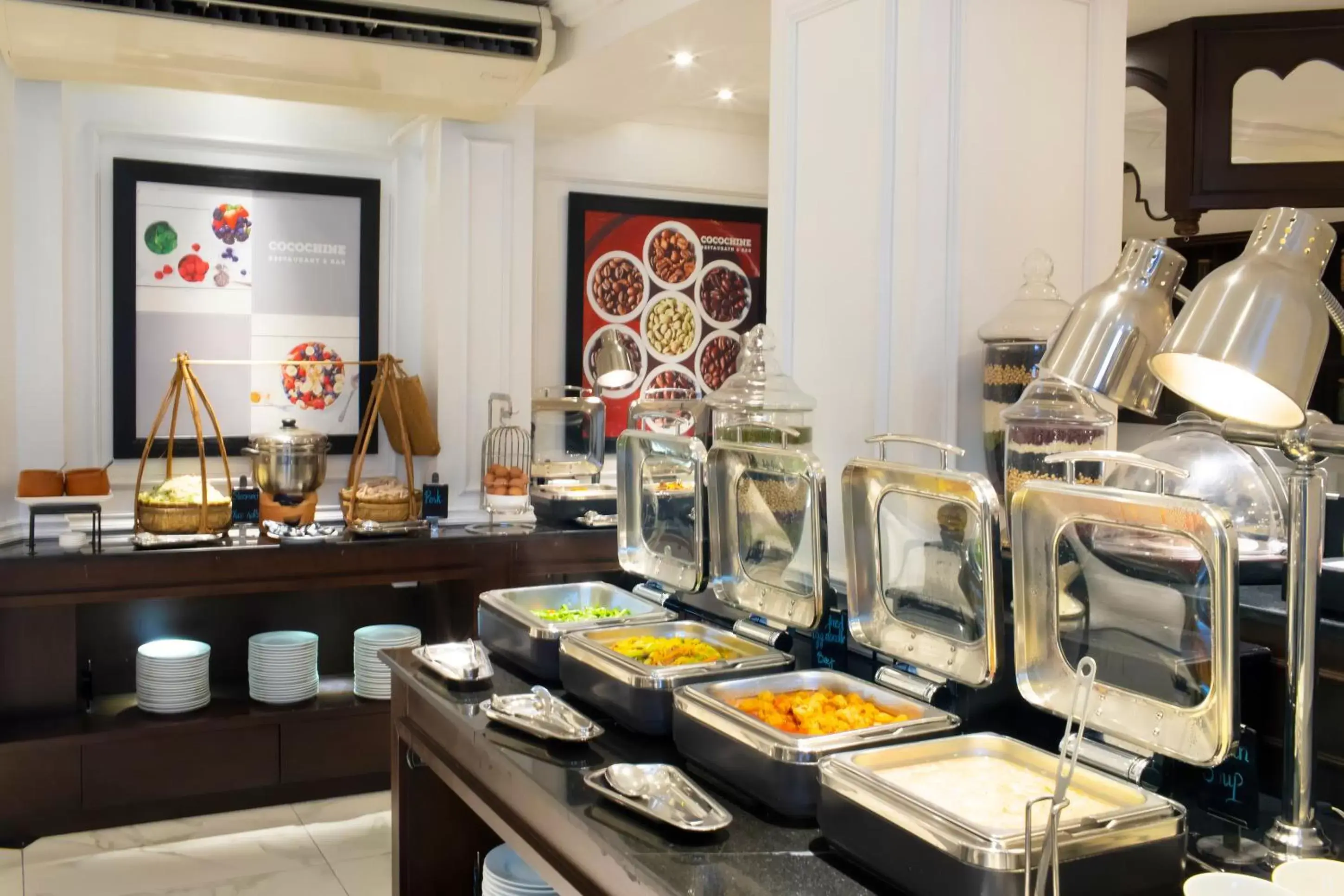 Buffet breakfast, Restaurant/Places to Eat in Alagon Saigon Hotel & Spa