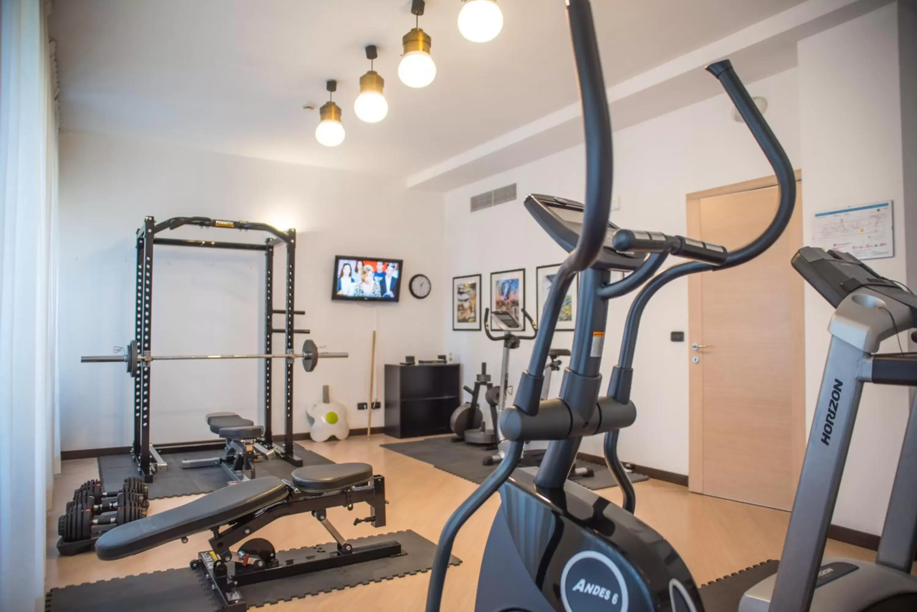 TV and multimedia, Fitness Center/Facilities in Corvetto Residence Porto Di Mare