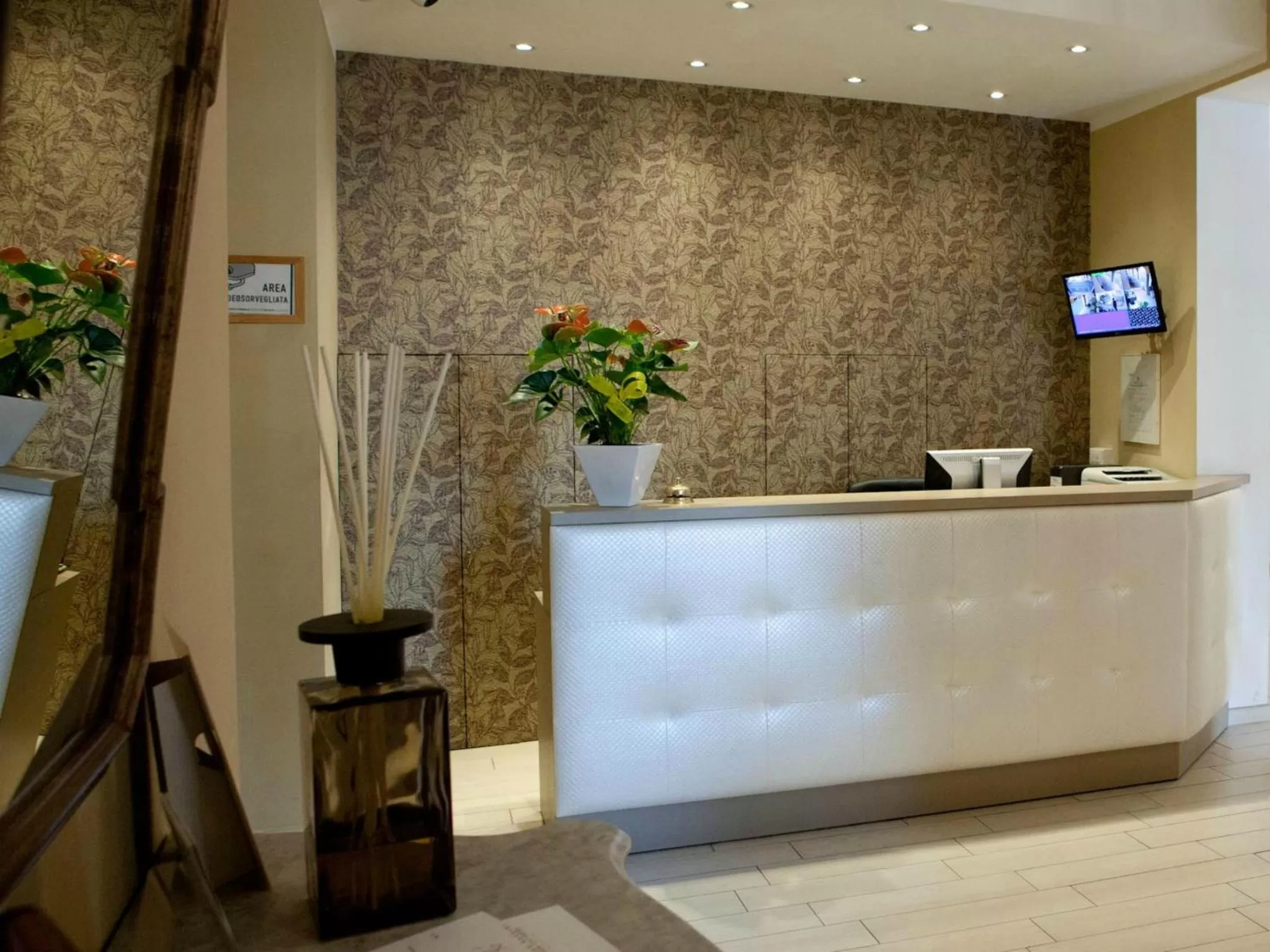 Lobby or reception in Albergo Rossini 1936