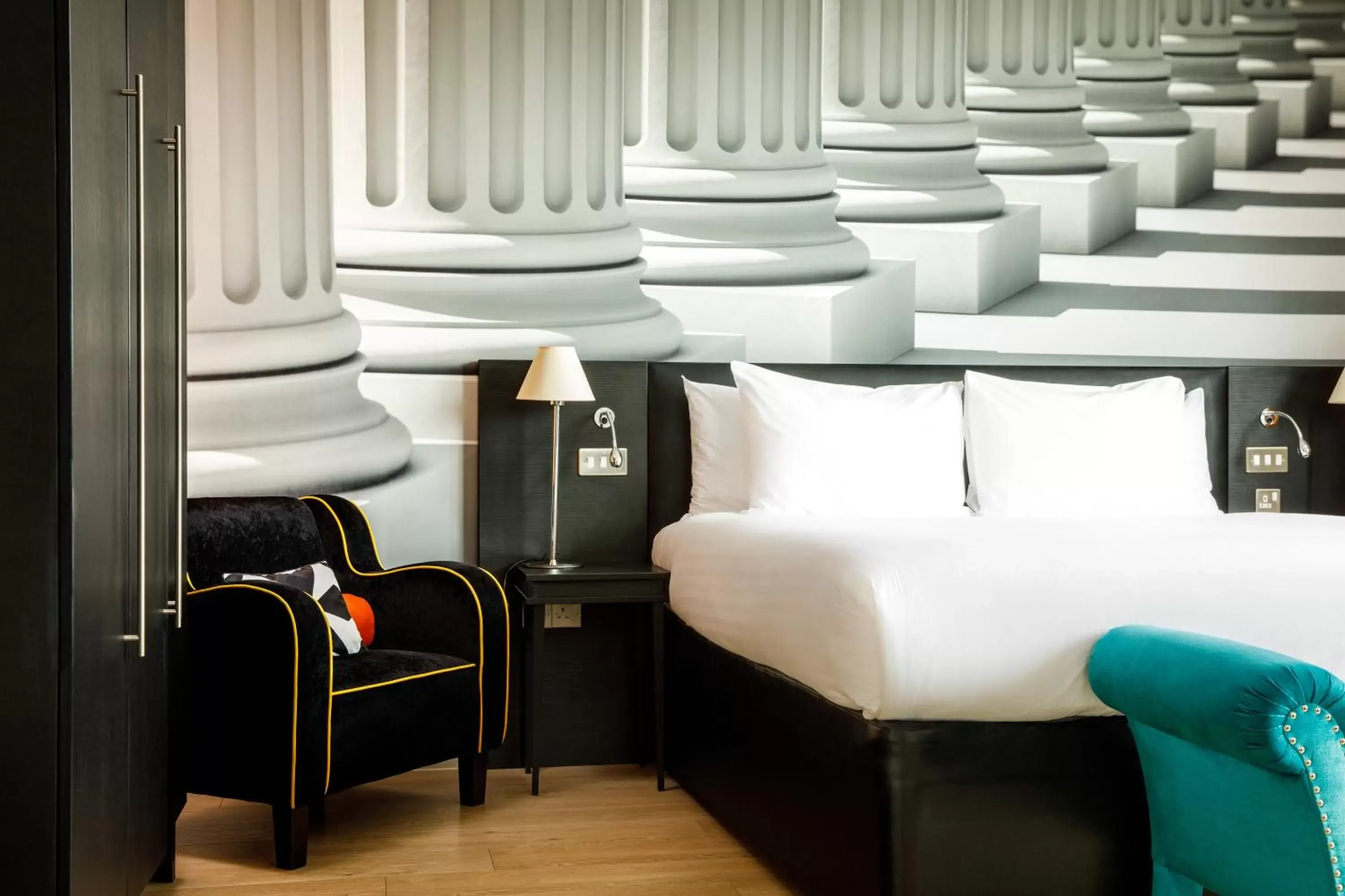 Bed, Seating Area in Hotel Indigo Newcastle, an IHG Hotel