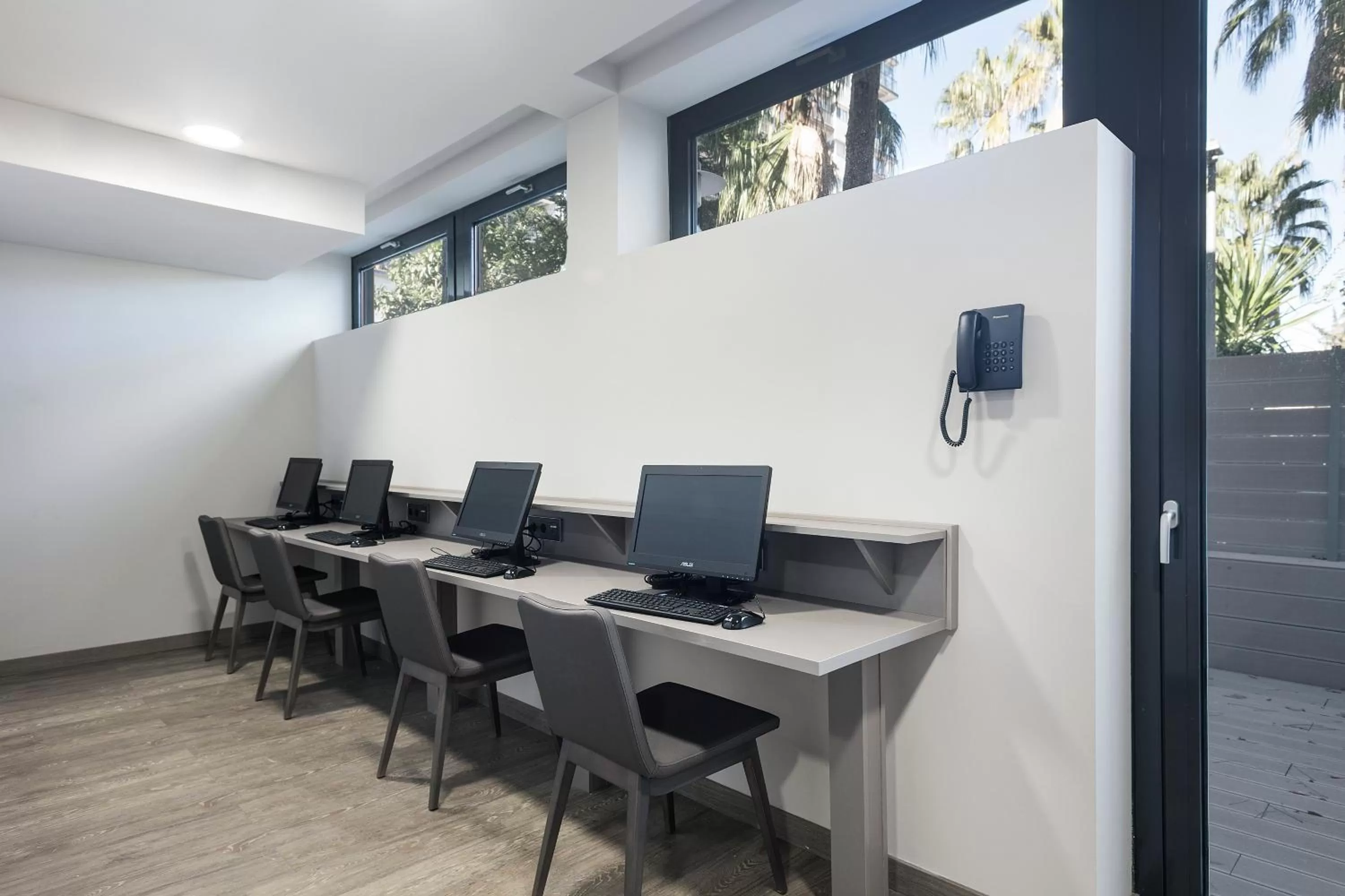 Business facilities in Upper Diagonal