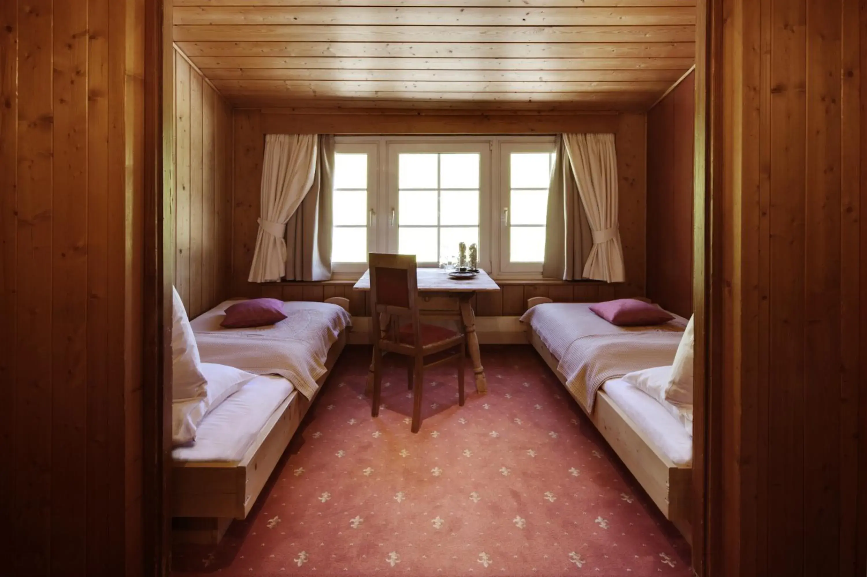 Twin Room in Berghotel Ladinia