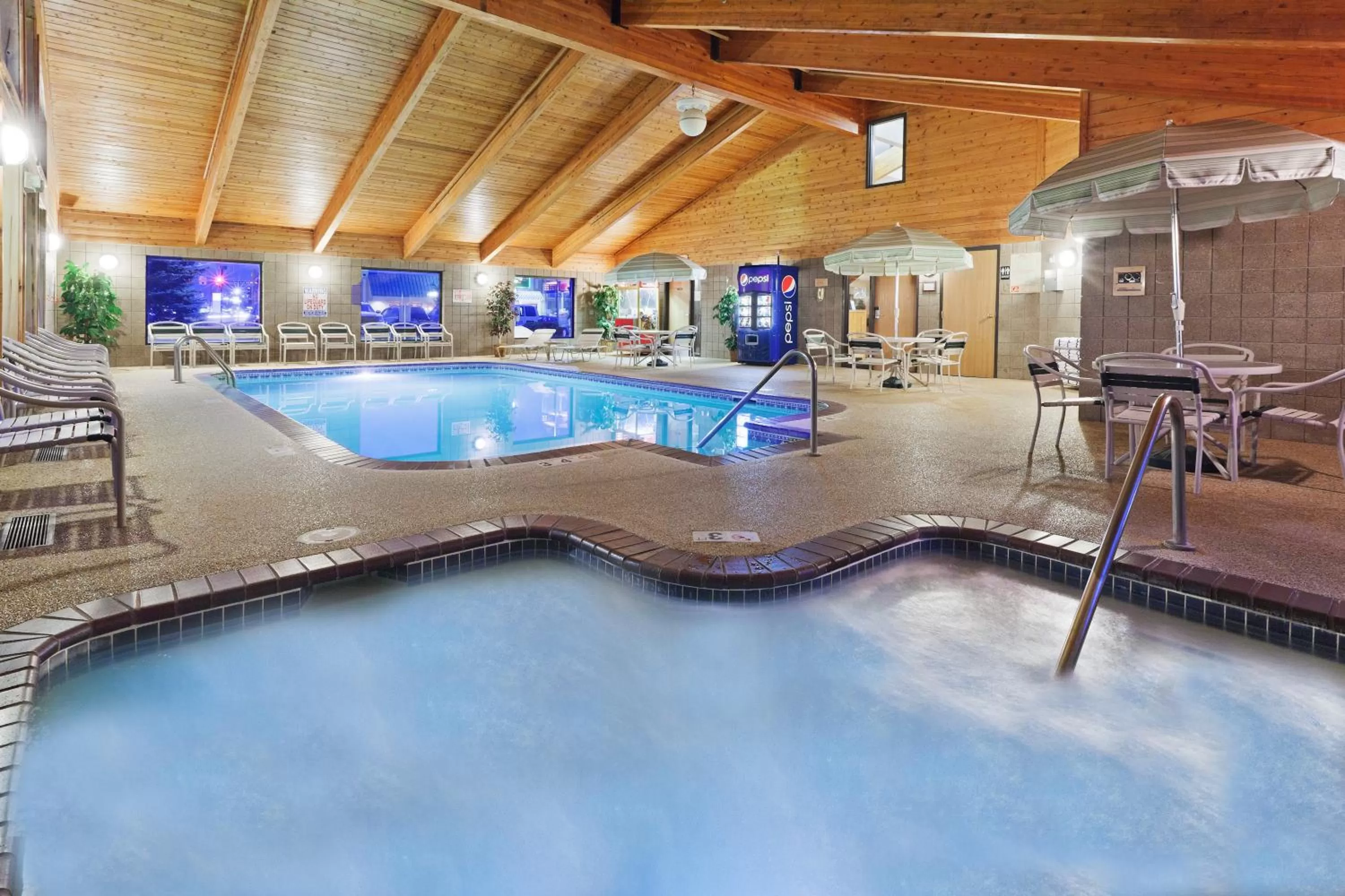 Swimming pool in AmericInn by Wyndham Bemidji