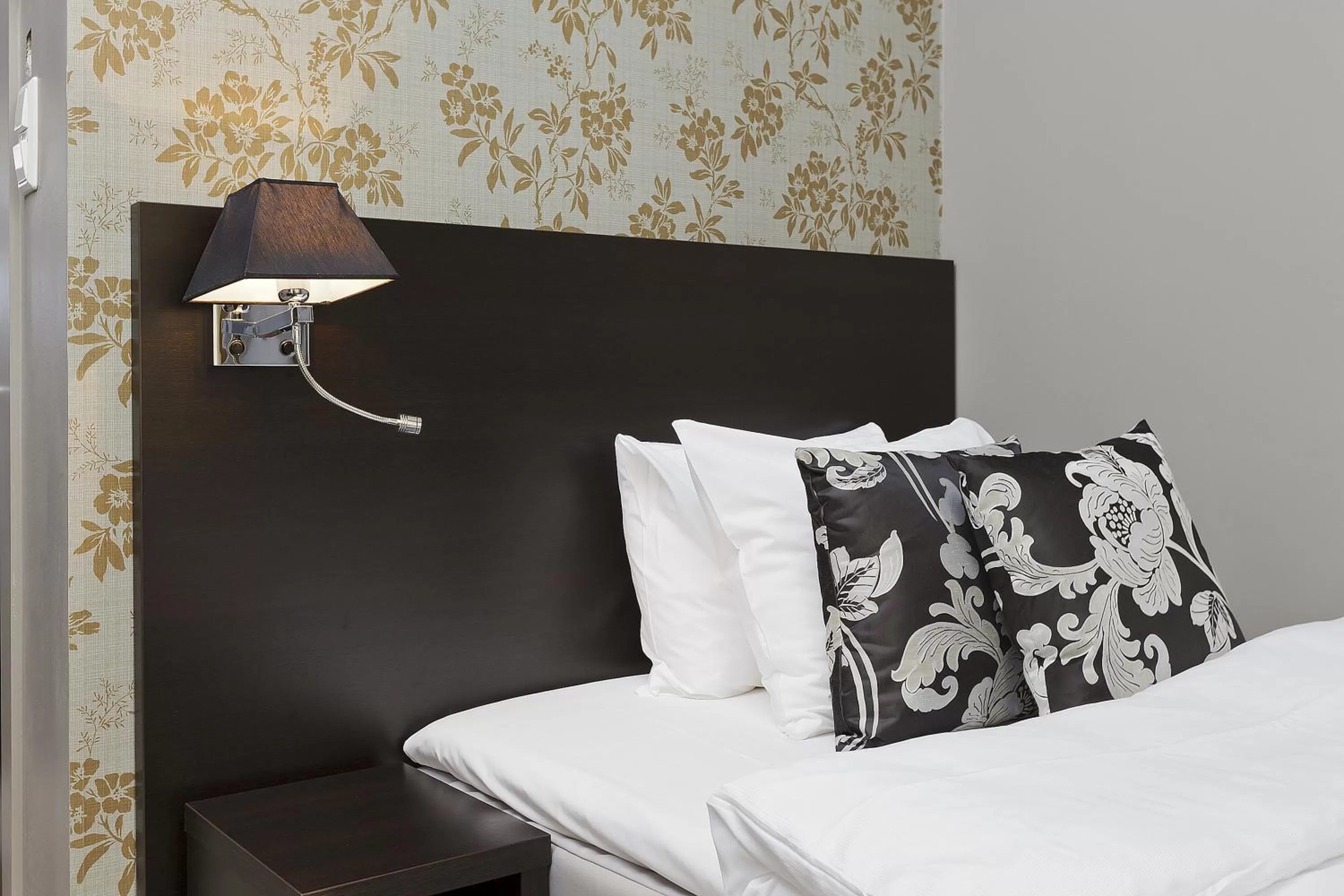 Decorative detail, Bed in Saga Hotel Oslo, WorldHotels Crafted