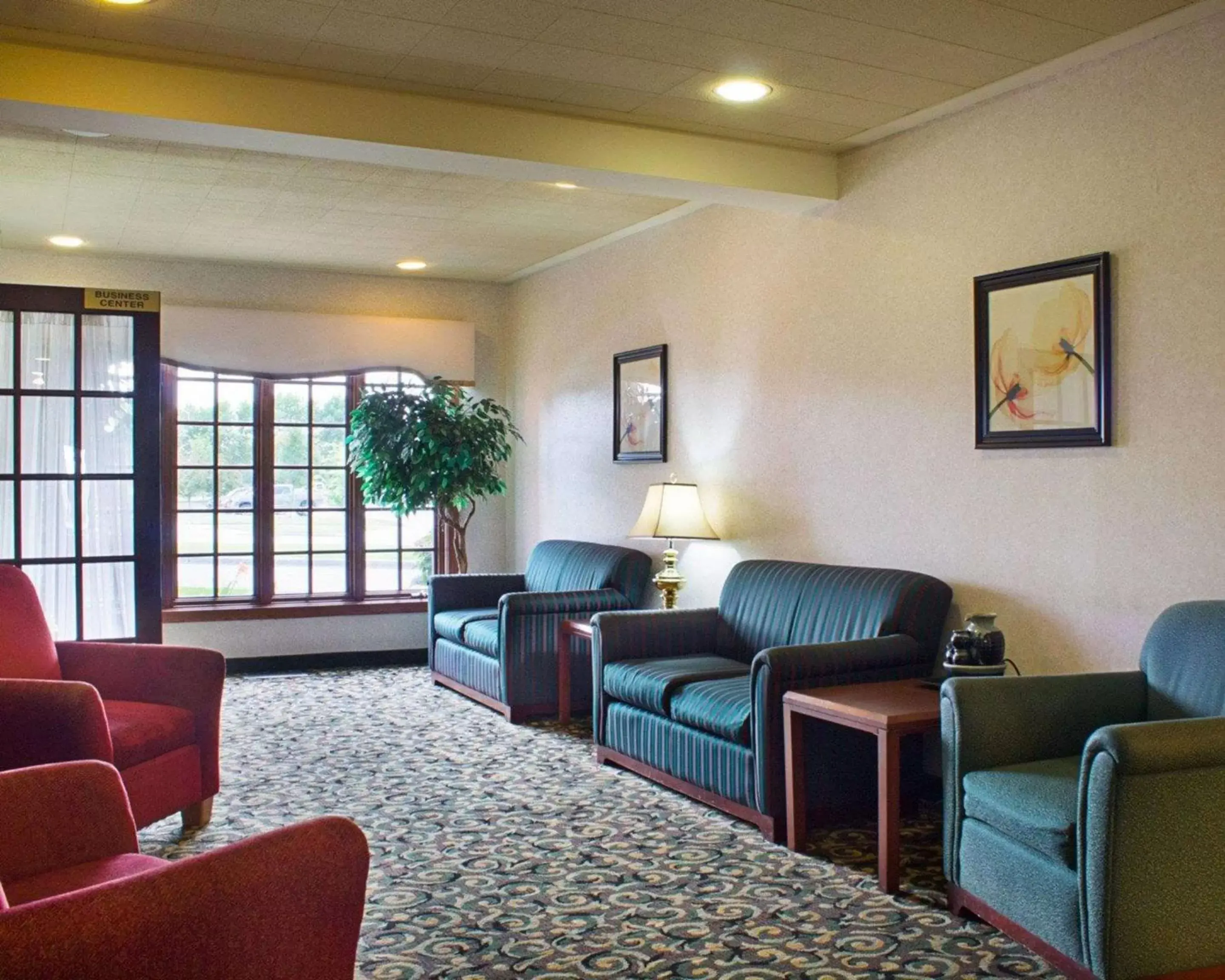 Lobby or reception, Seating Area in Rodeway Inn Columbia Mall Loop