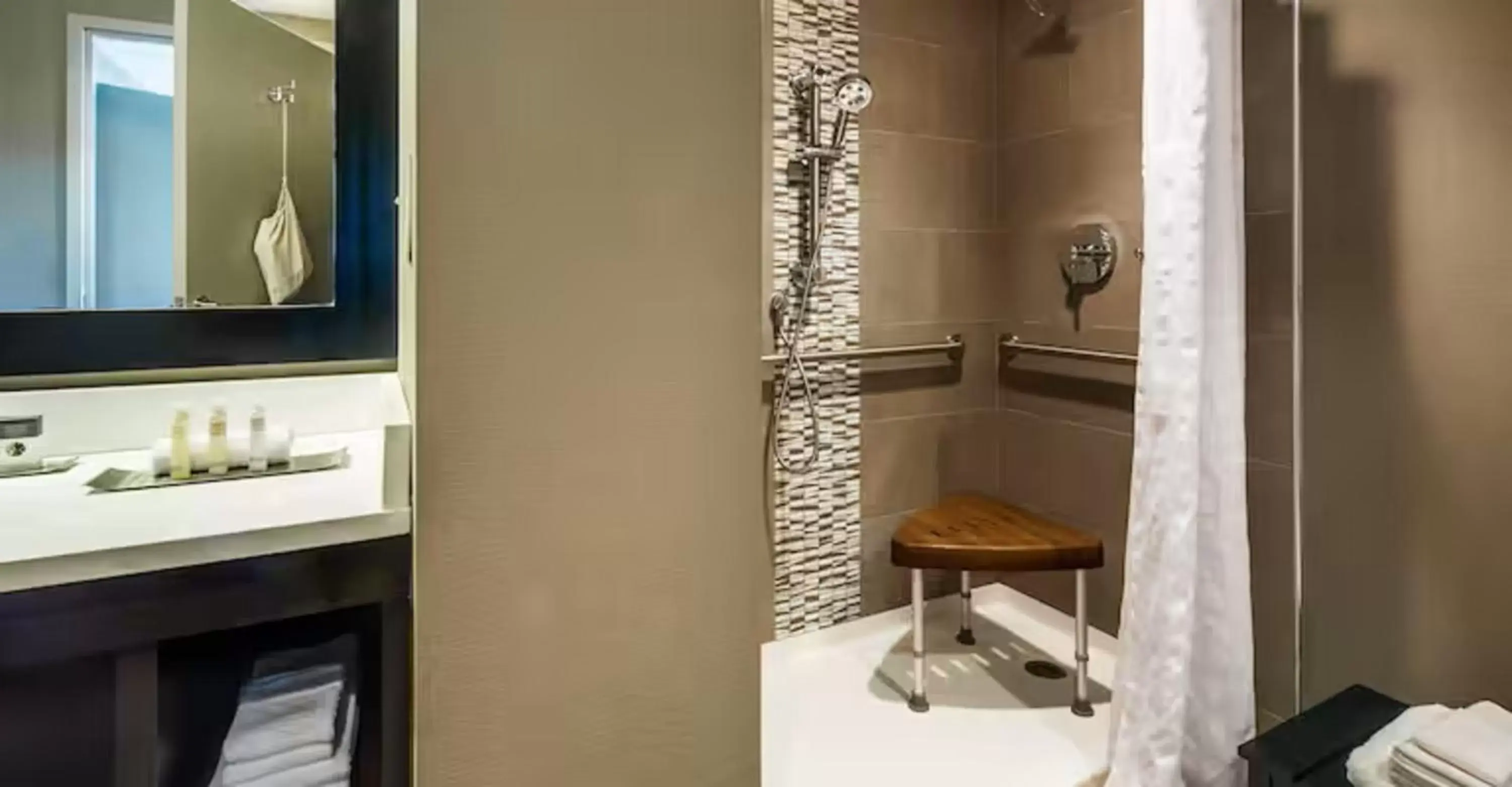 Bathroom in DoubleTree by Hilton Hotel Largo Washington DC