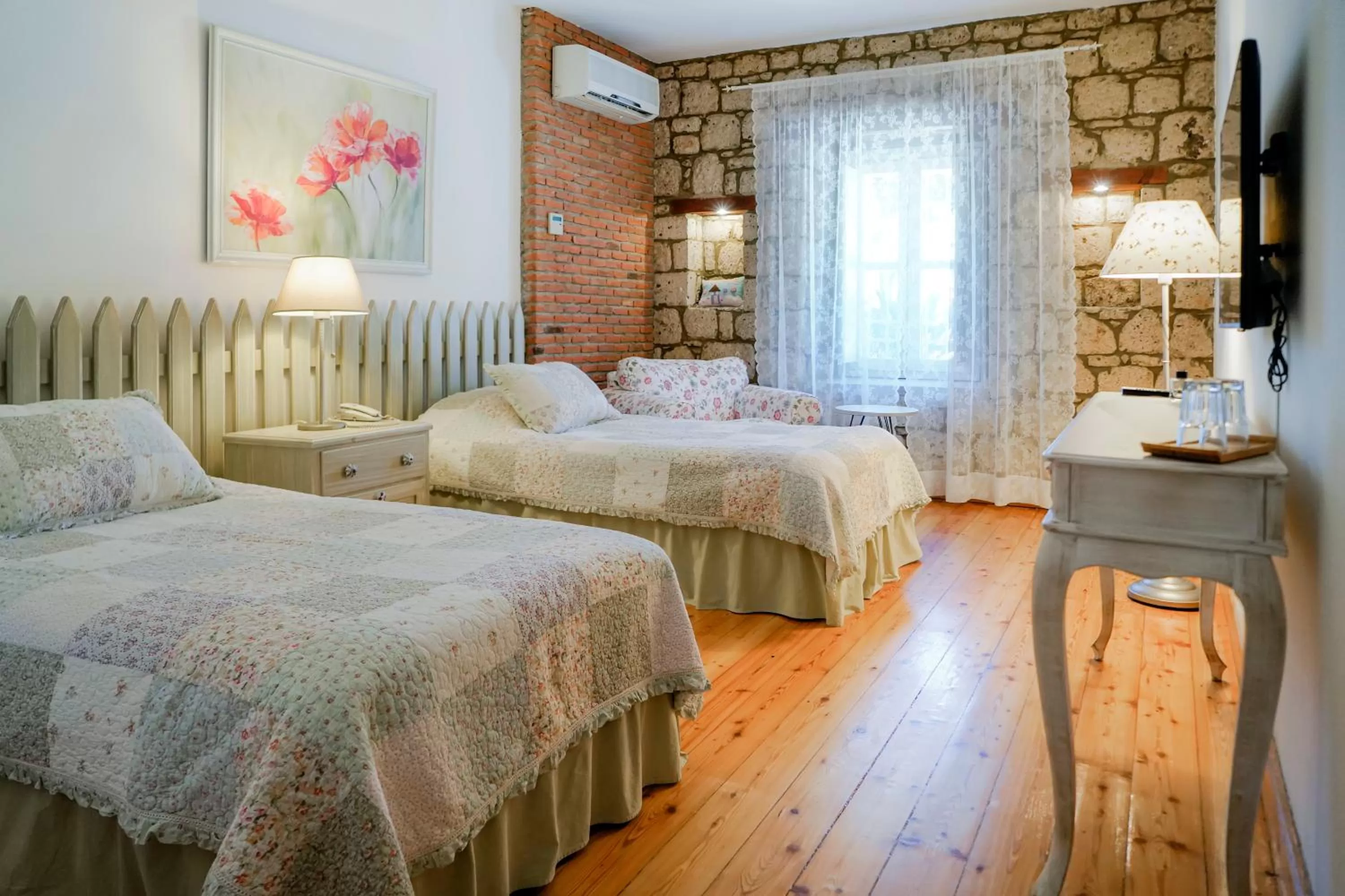 Bed in Cadde 75 Luxury Hotel - Alaçatı