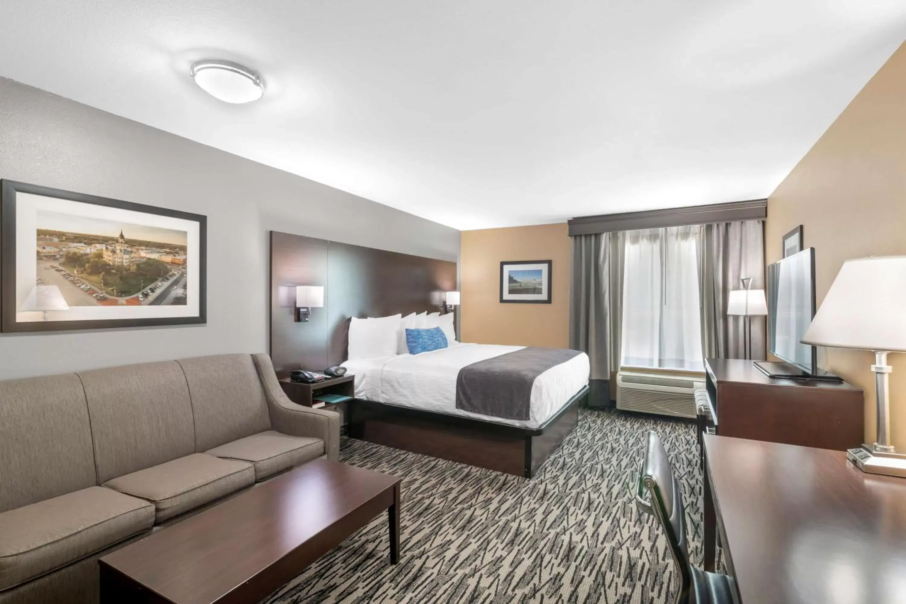 Bedroom, Bed in Best Western Plus Denton Inn & Suites Bedroom, Bed in Best Western Plus Denton Inn & Suites