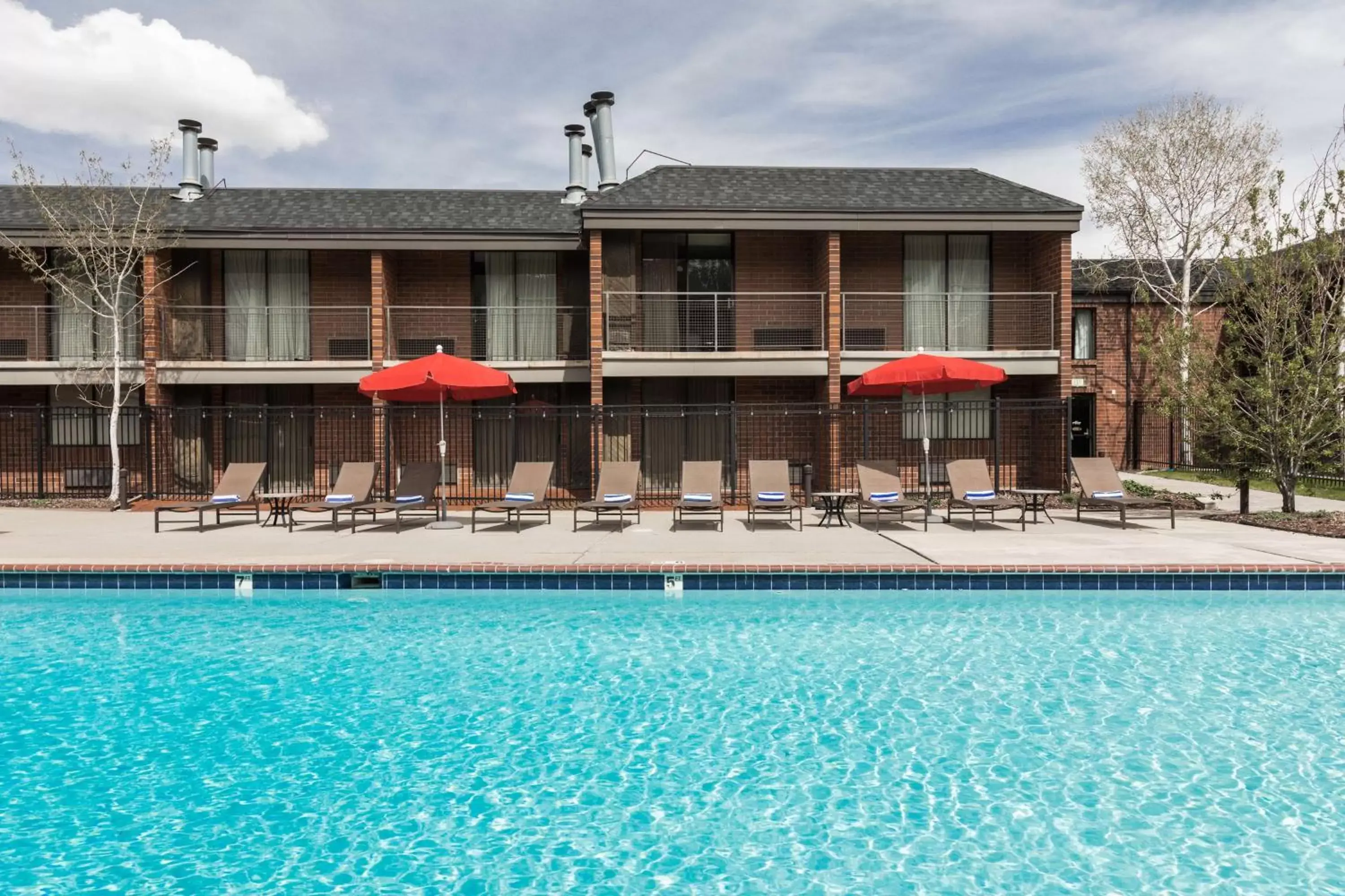 Pool view, Swimming Pool in DoubleTree by Hilton Park City - The Yarrow