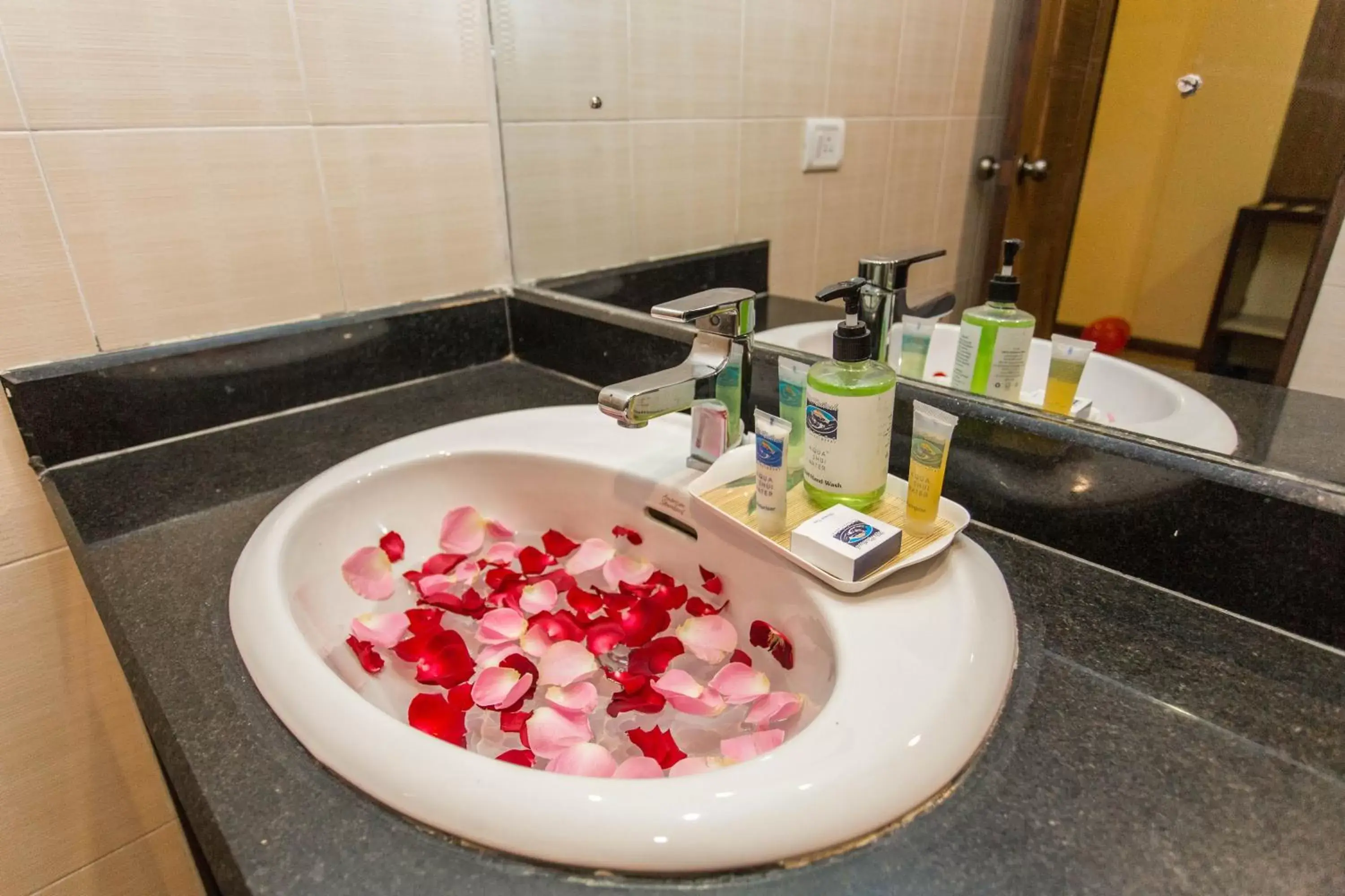 Bathroom in Mount Kailash Resort