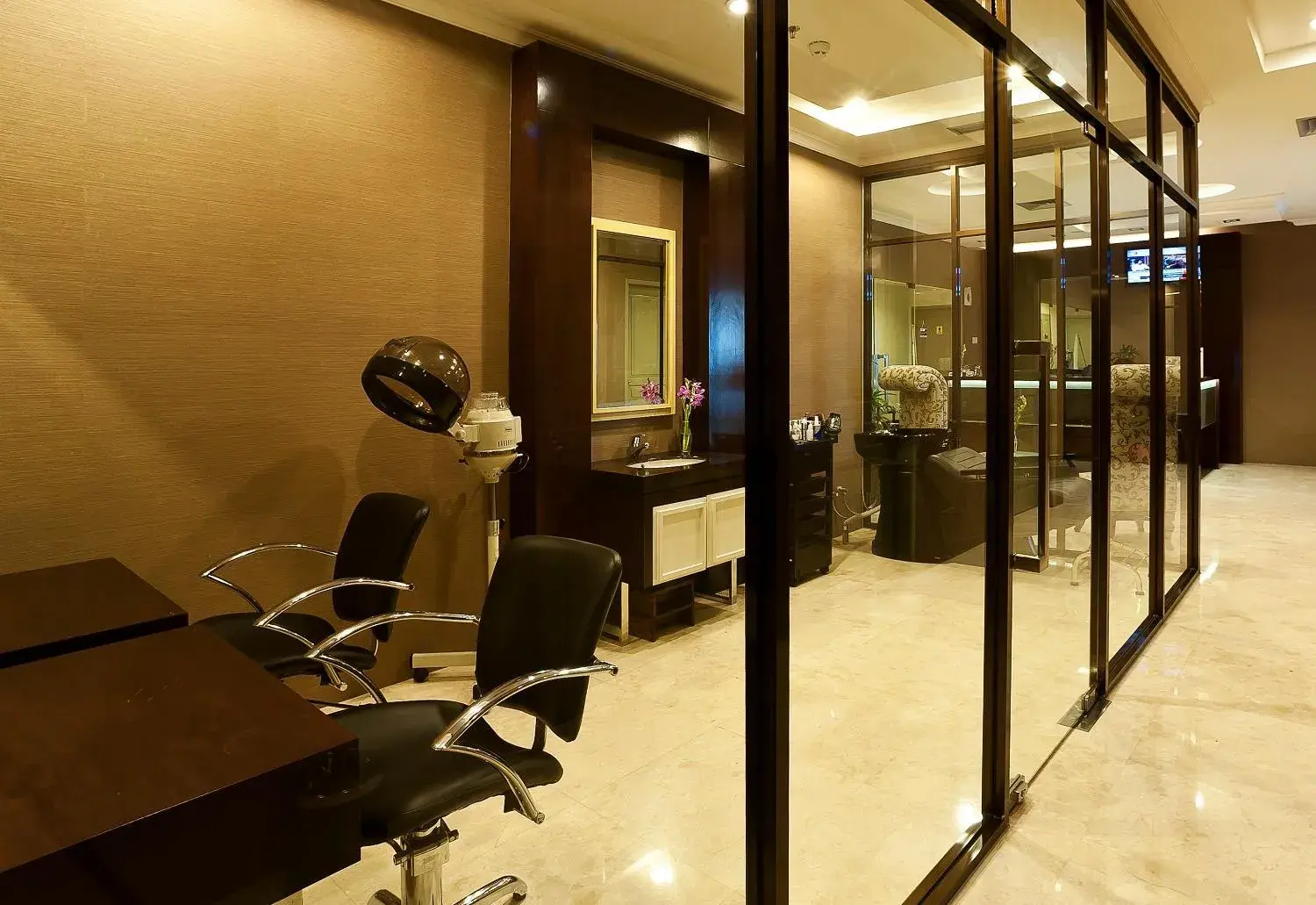 Spa and wellness centre/facilities in Royal Kuningan Spa and wellness centre/facilities in Royal Kuningan