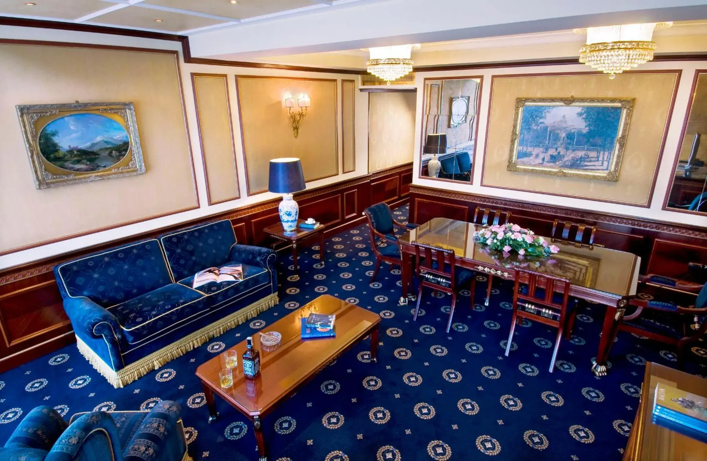 Seating area, Restaurant/Places to Eat in Grand Hotel Bristol