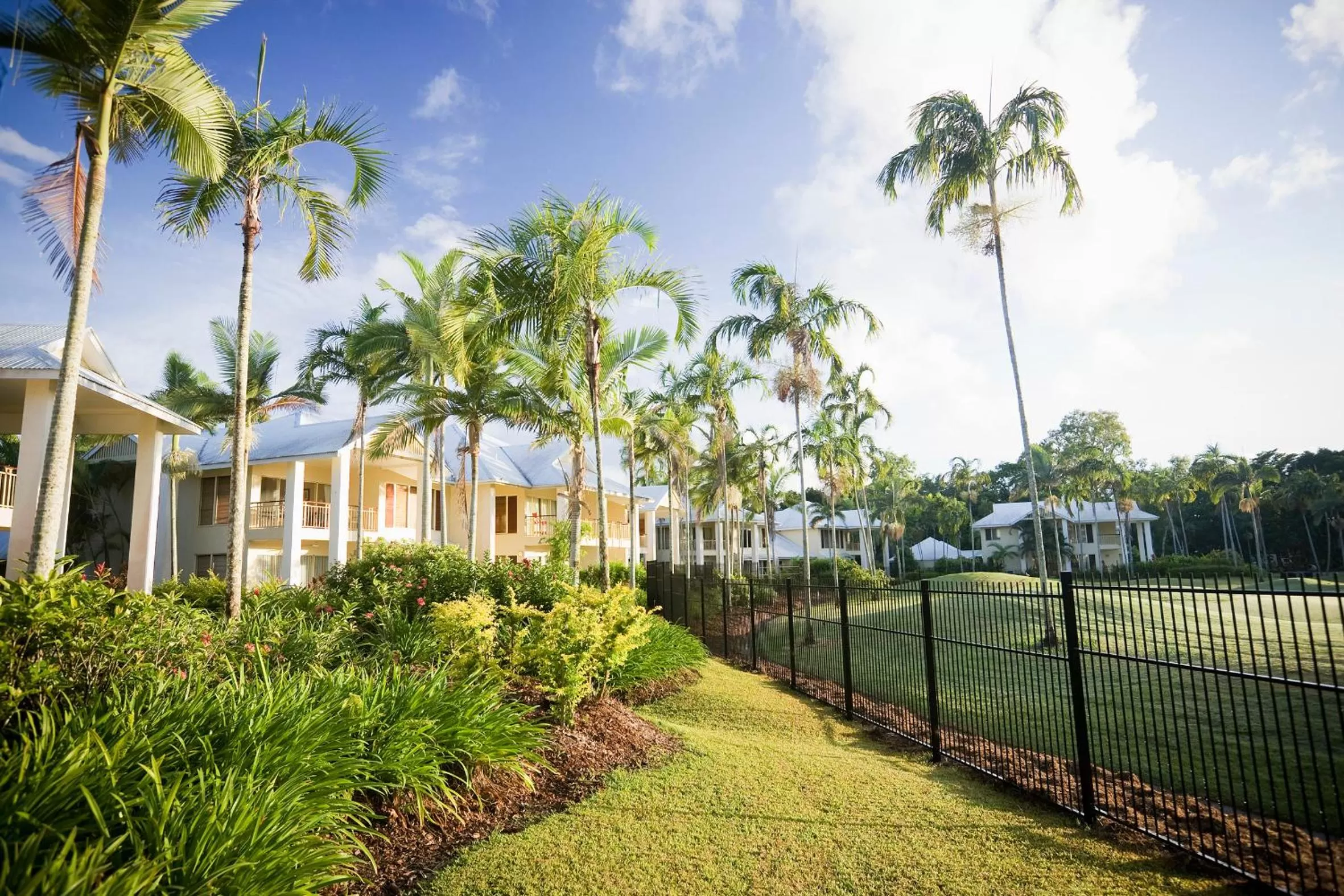 Facade/entrance in Paradise Links Resort Port Douglas