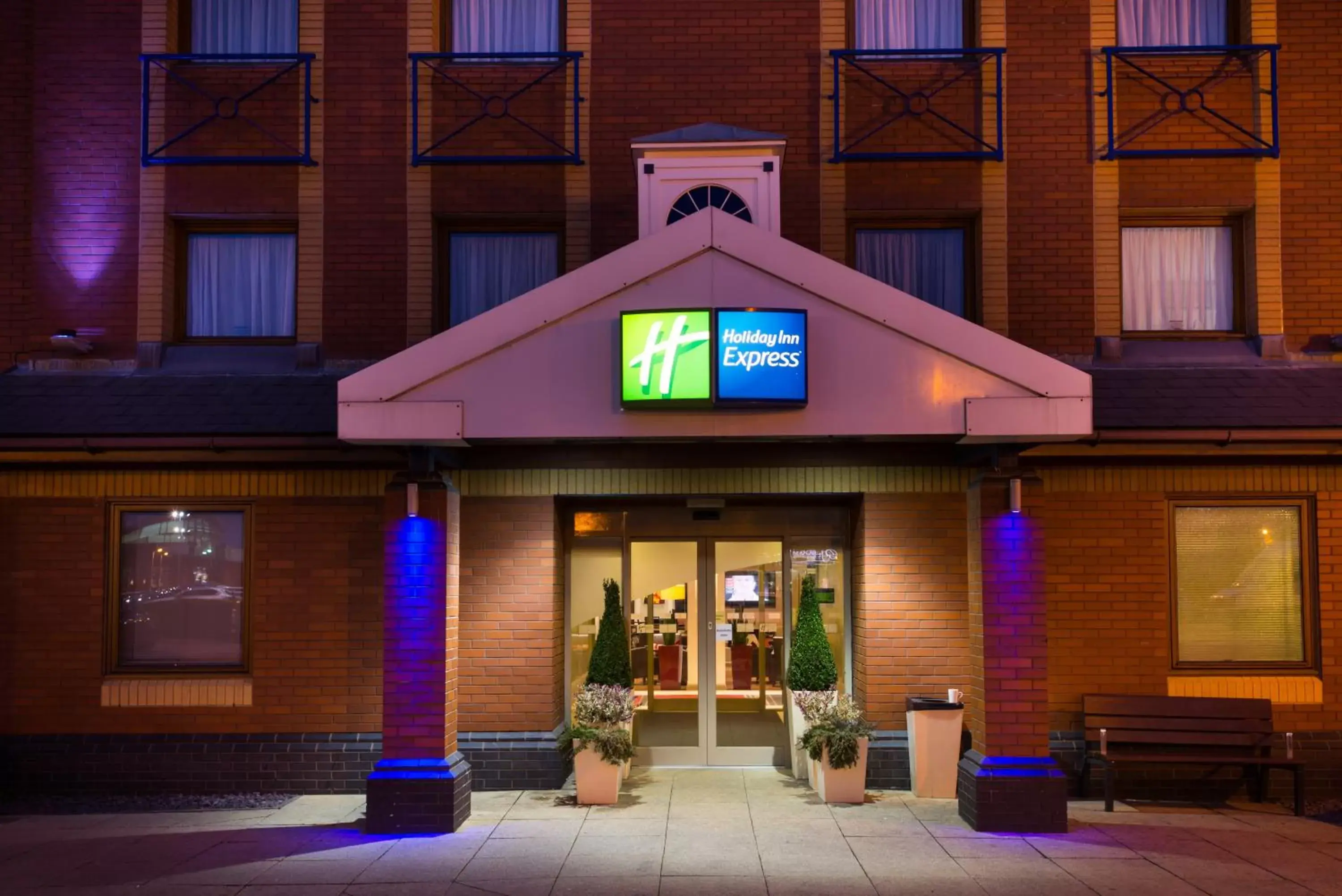 Property building in Holiday Inn Express Stoke-On-Trent, an IHG Hotel