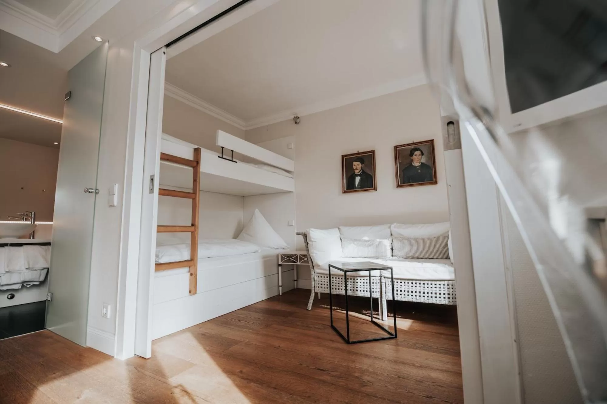 Photo of the whole room, Bed in Boutique Hotel am Rathaus - Reblaus