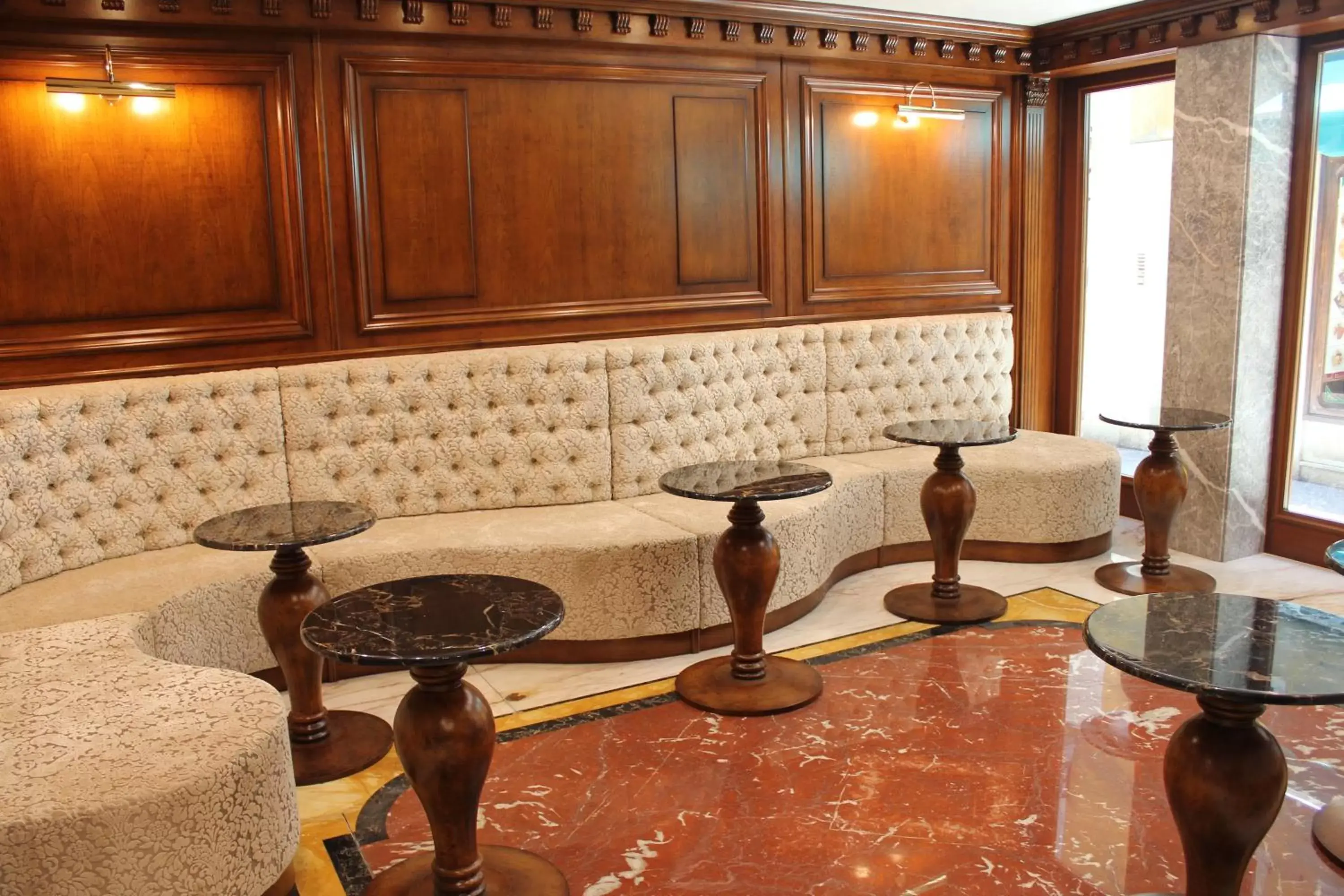 Lobby or reception in Hotel Casanova