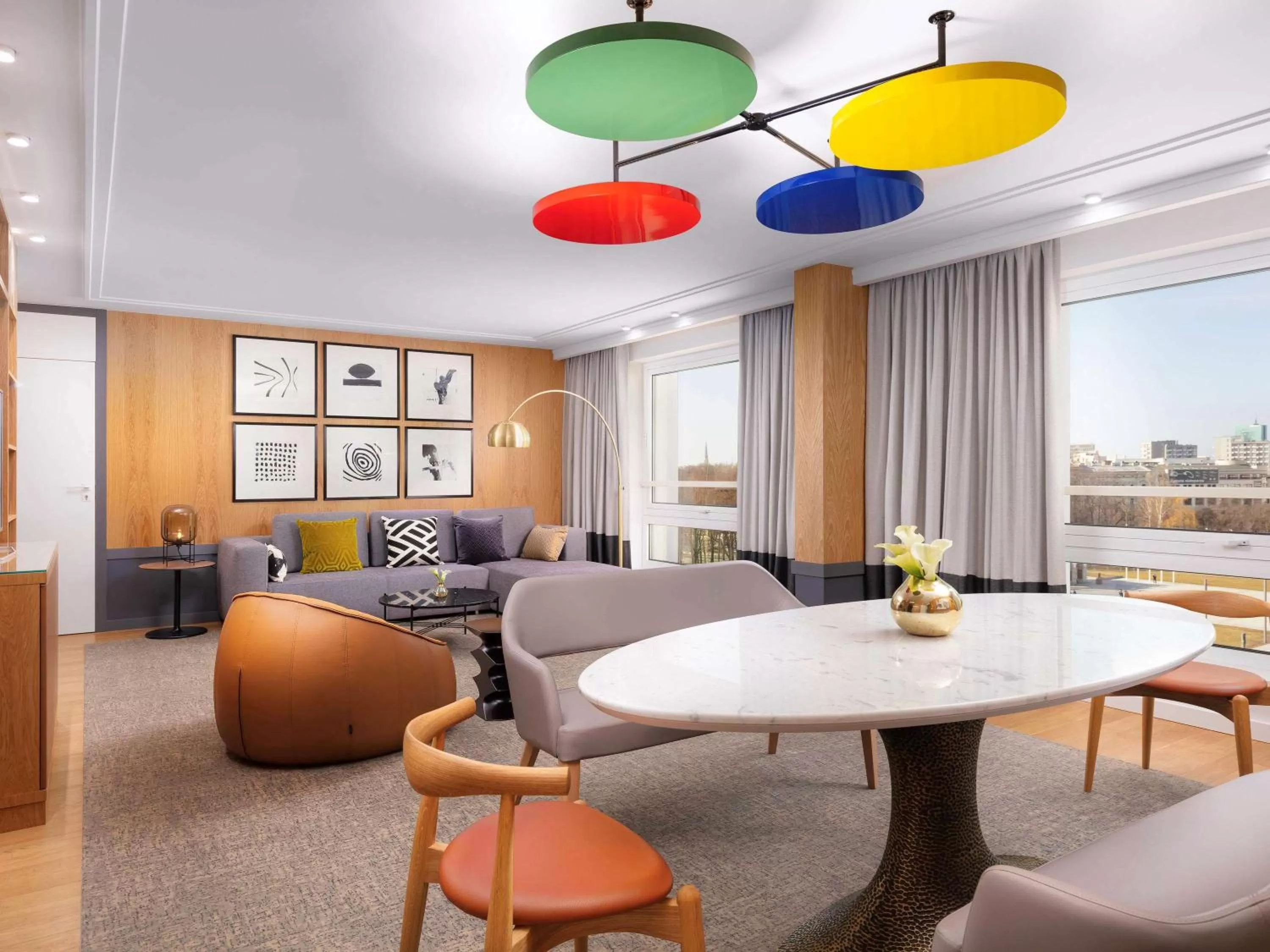 Photo of the whole room in Sofitel Warsaw Victoria