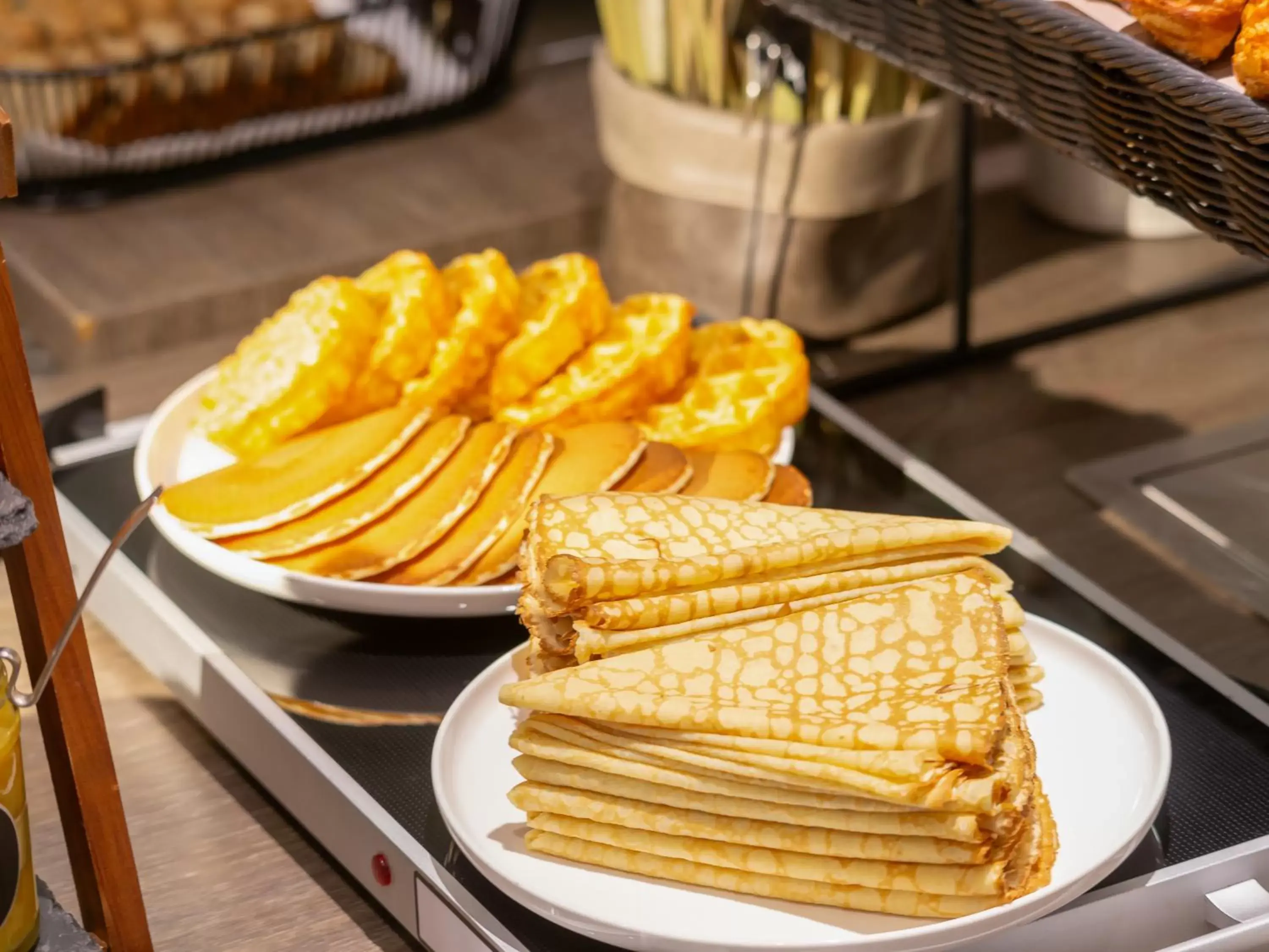 Breakfast in Mercure Clermont Ferrand centre Jaude