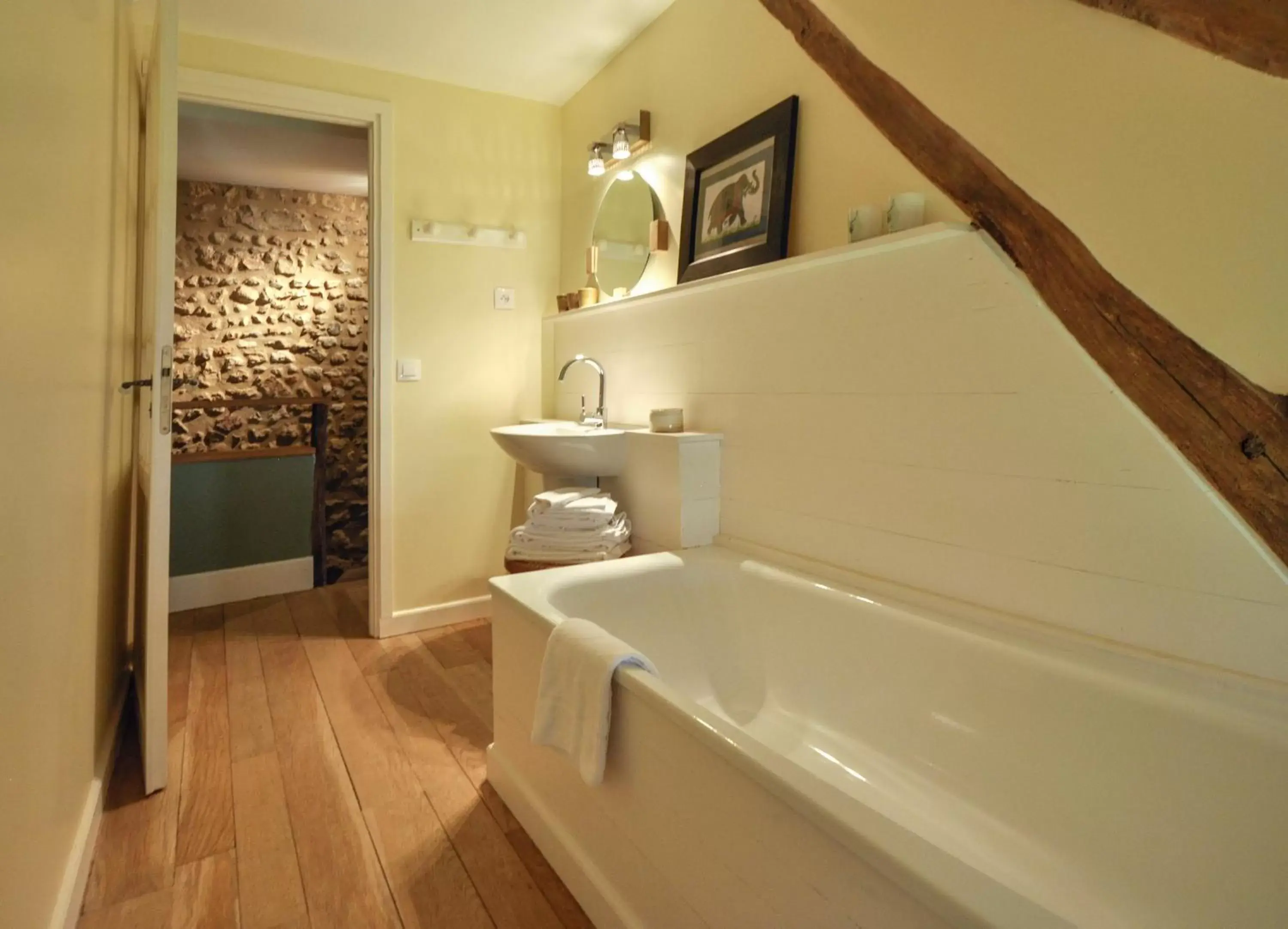 Bathroom in La maison Jeanne d'Arc