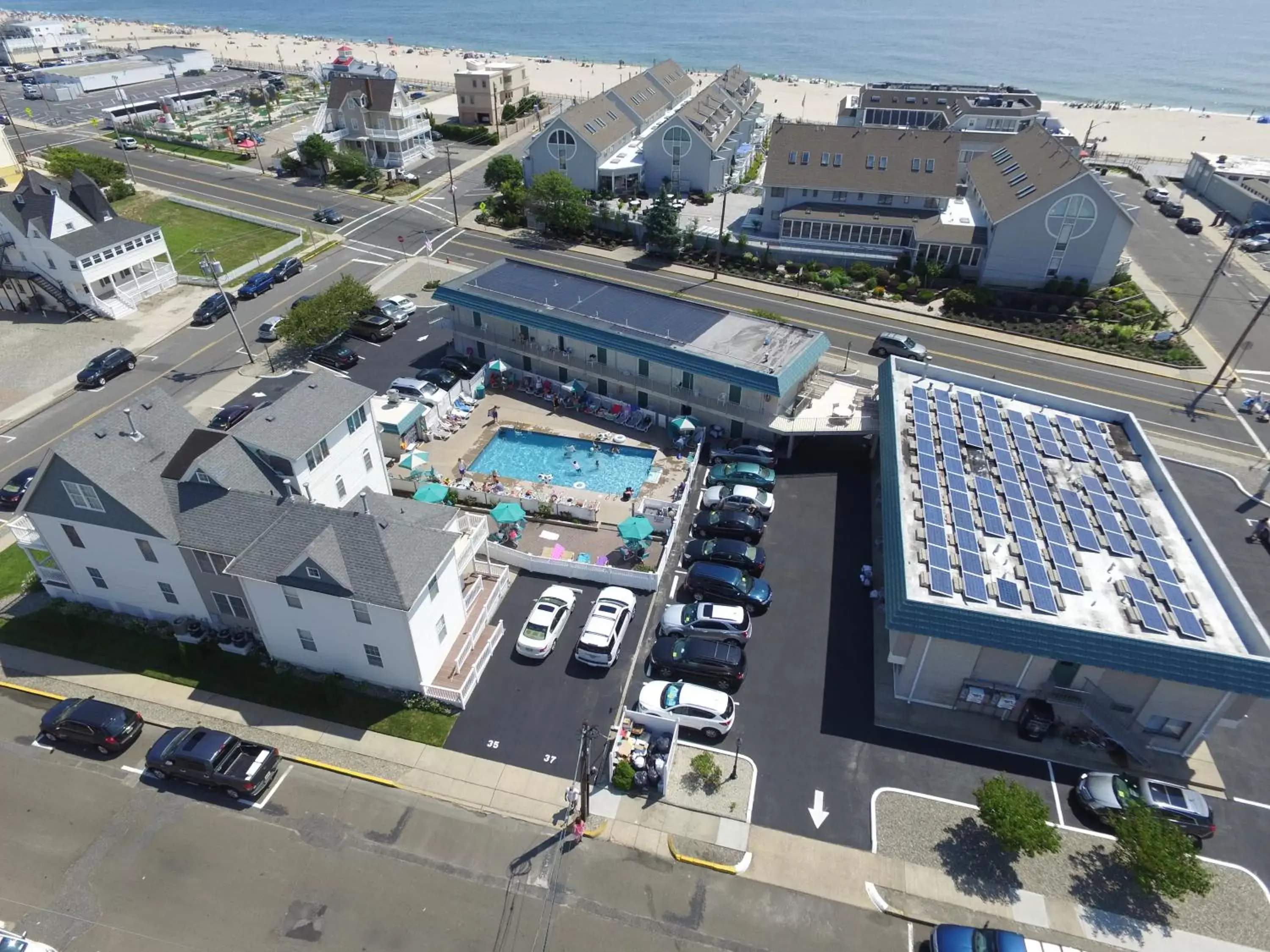 Day, Bird's-eye View in Sand Pebble Motor Lodge