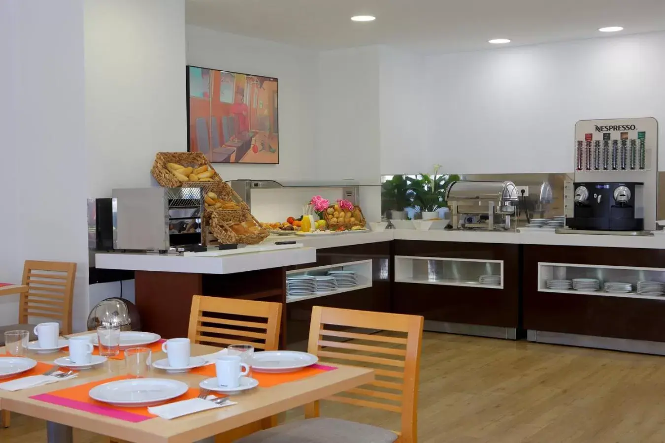 Breakfast, Restaurant/Places to Eat in Hotel Apartamentos Pyr Fuengirola
