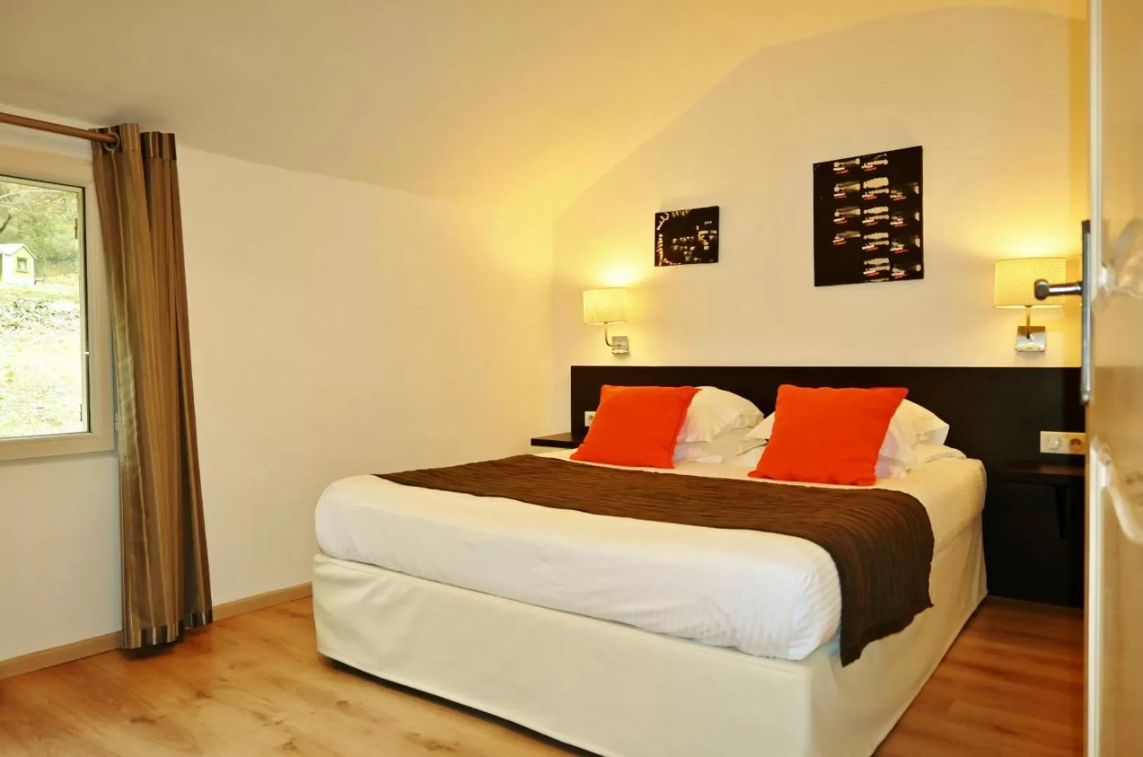 Bed in Domaine du Lac - Teritoria