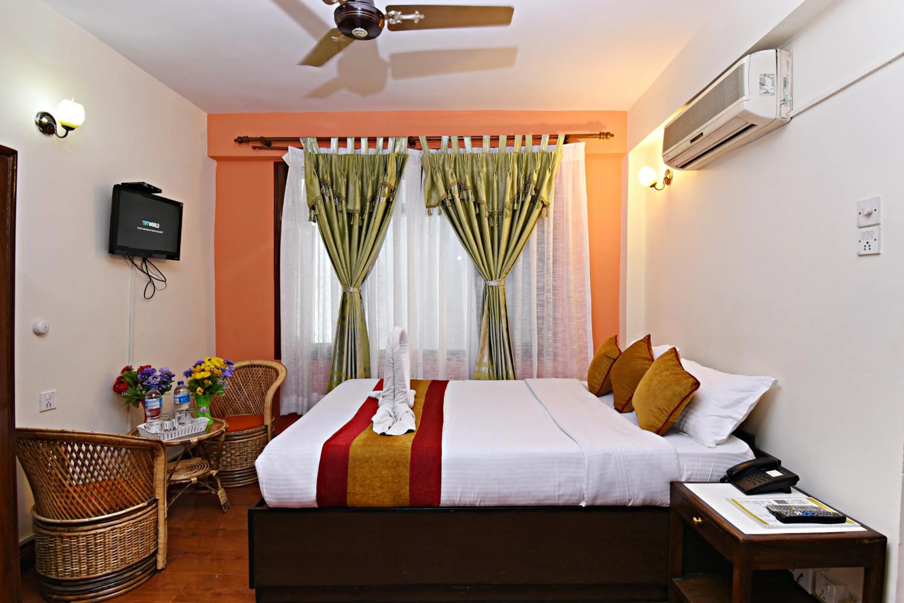 Bedroom, Bed in Hotel Pleasure Home