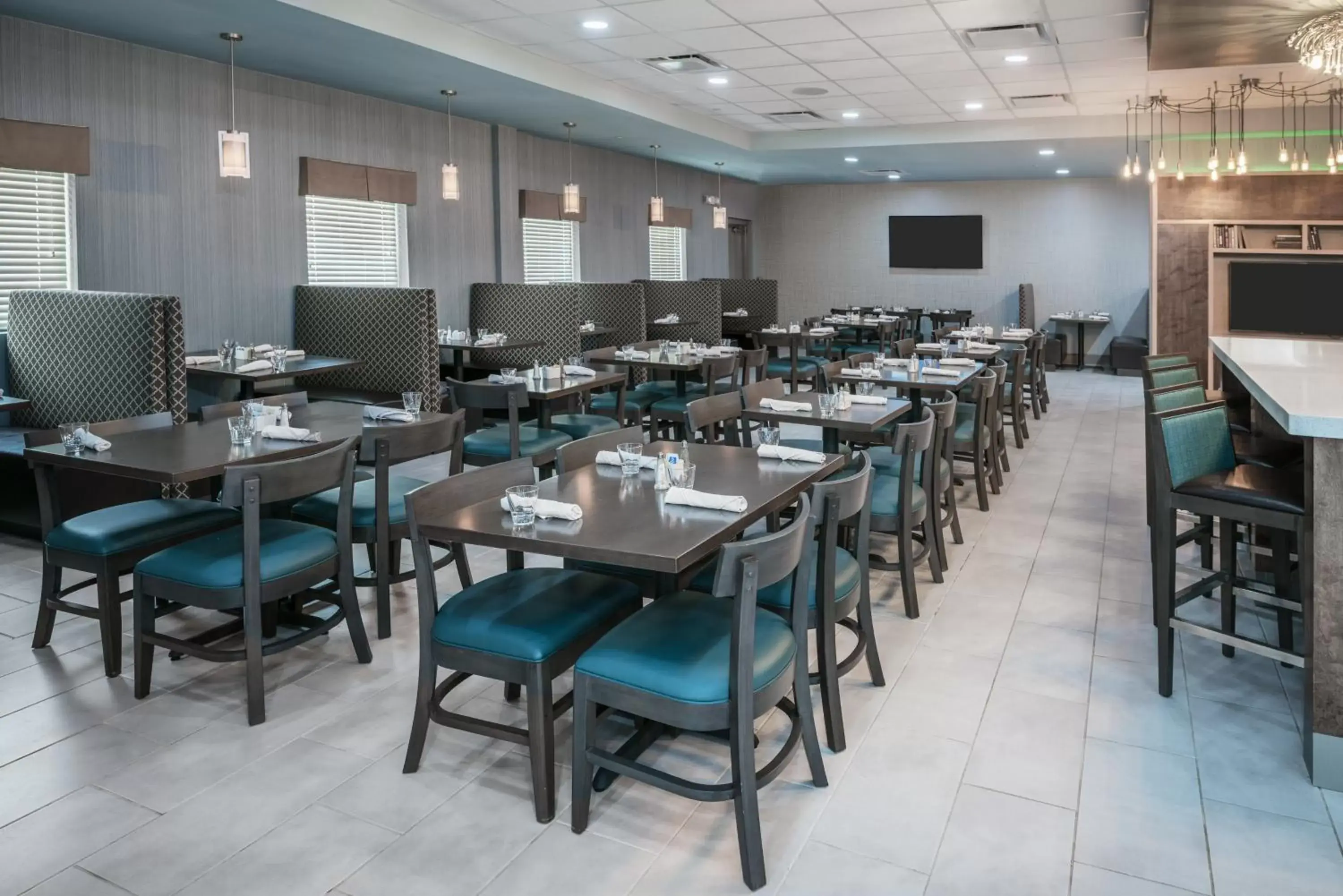 Restaurant/Places to Eat in Holiday Inn - Beaumont East-Medical Ctr Area, an IHG Hotel