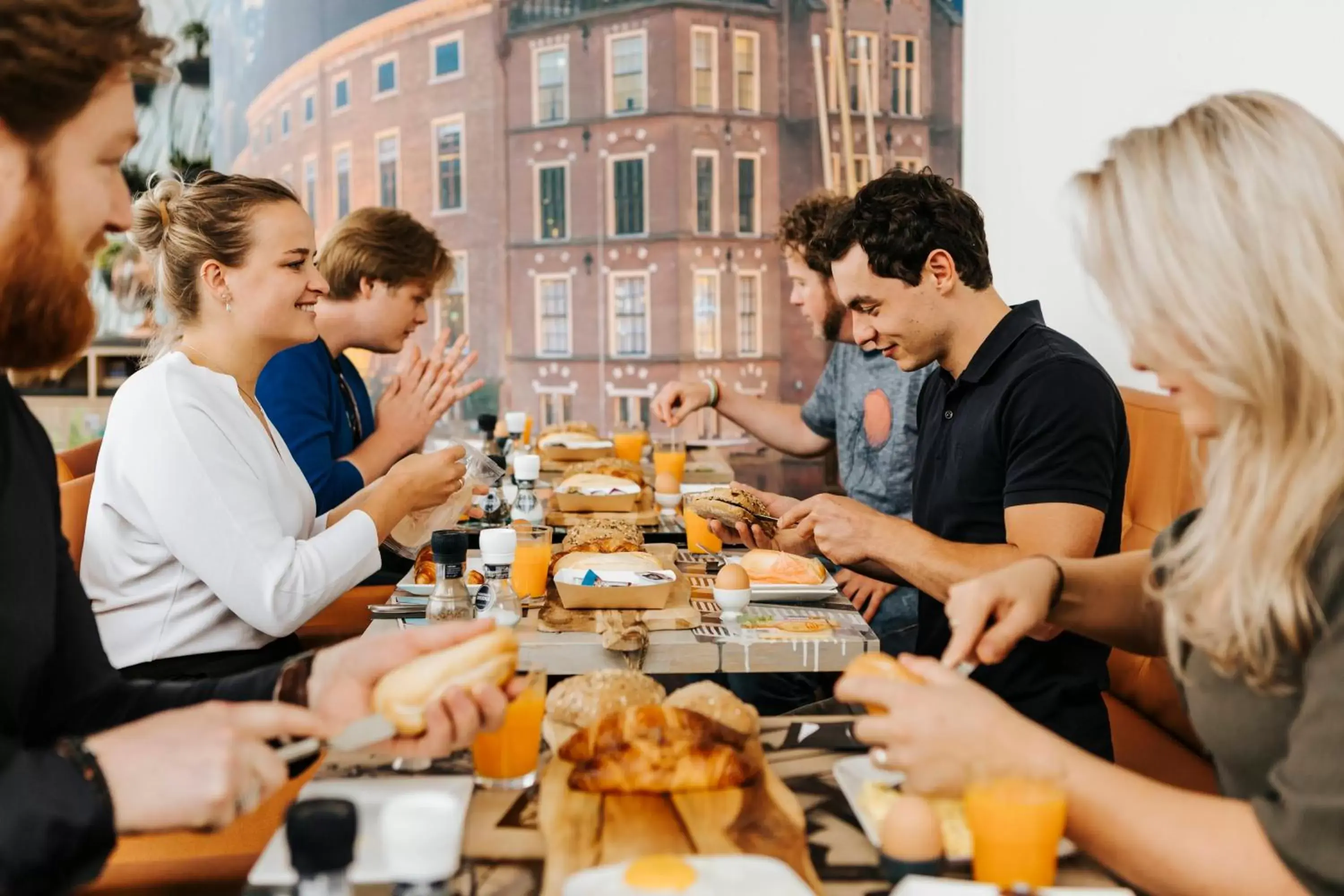 Breakfast in The Hague Teleport Hotel