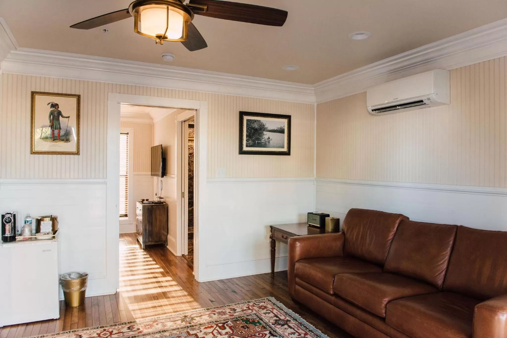 Living room in The Gibson Inn