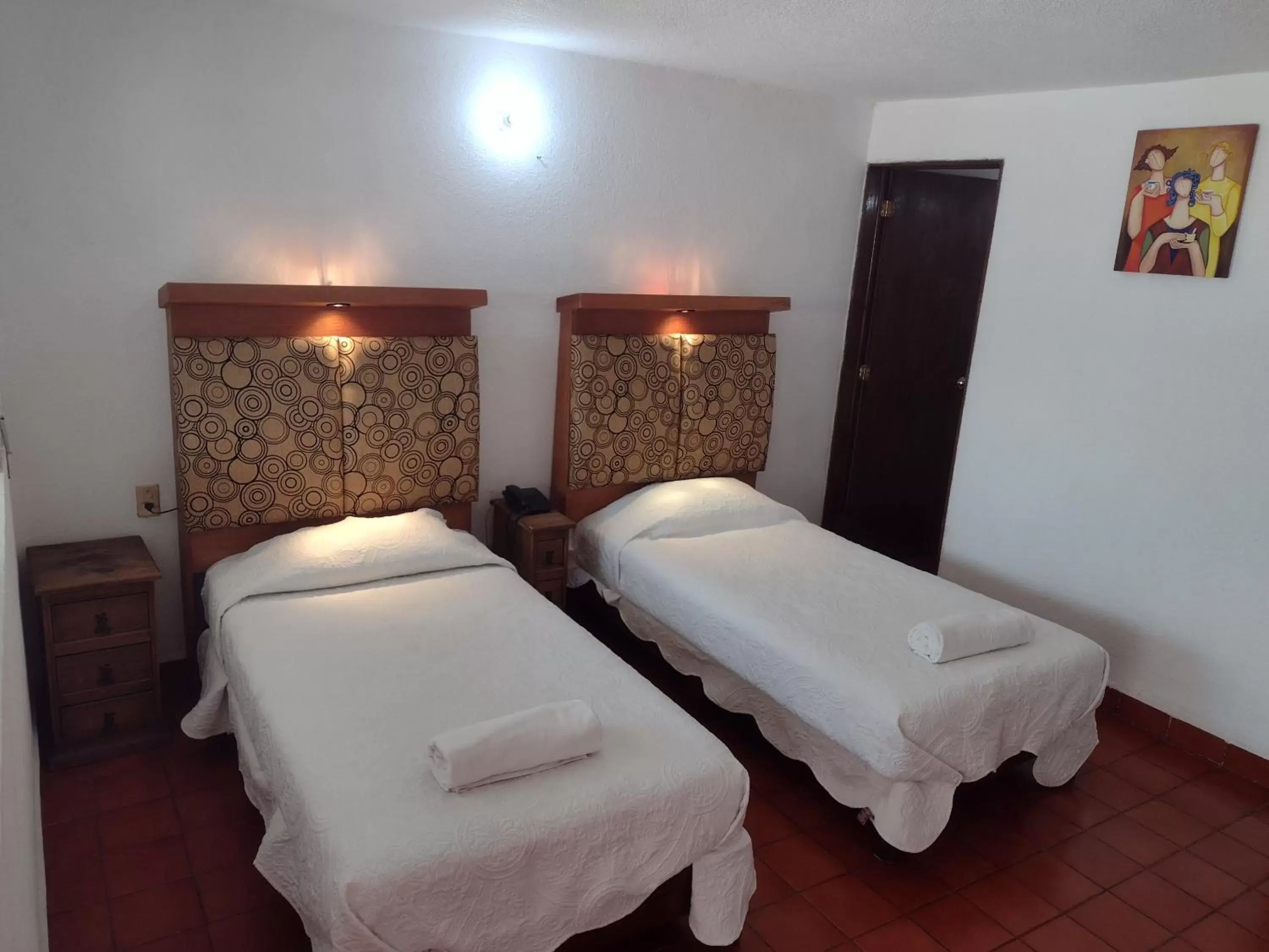 Bedroom, Bed in Hotel Leyenda del Tepozteco