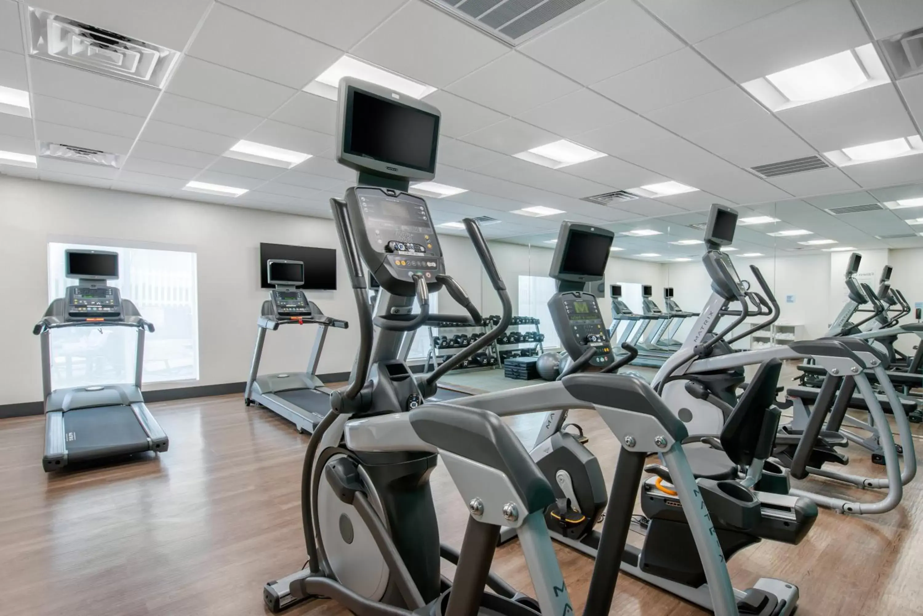 Fitness centre/facilities, Fitness Center/Facilities in Holiday Inn Express & Suites Alachua - Gainesville Area, an IHG Hotel