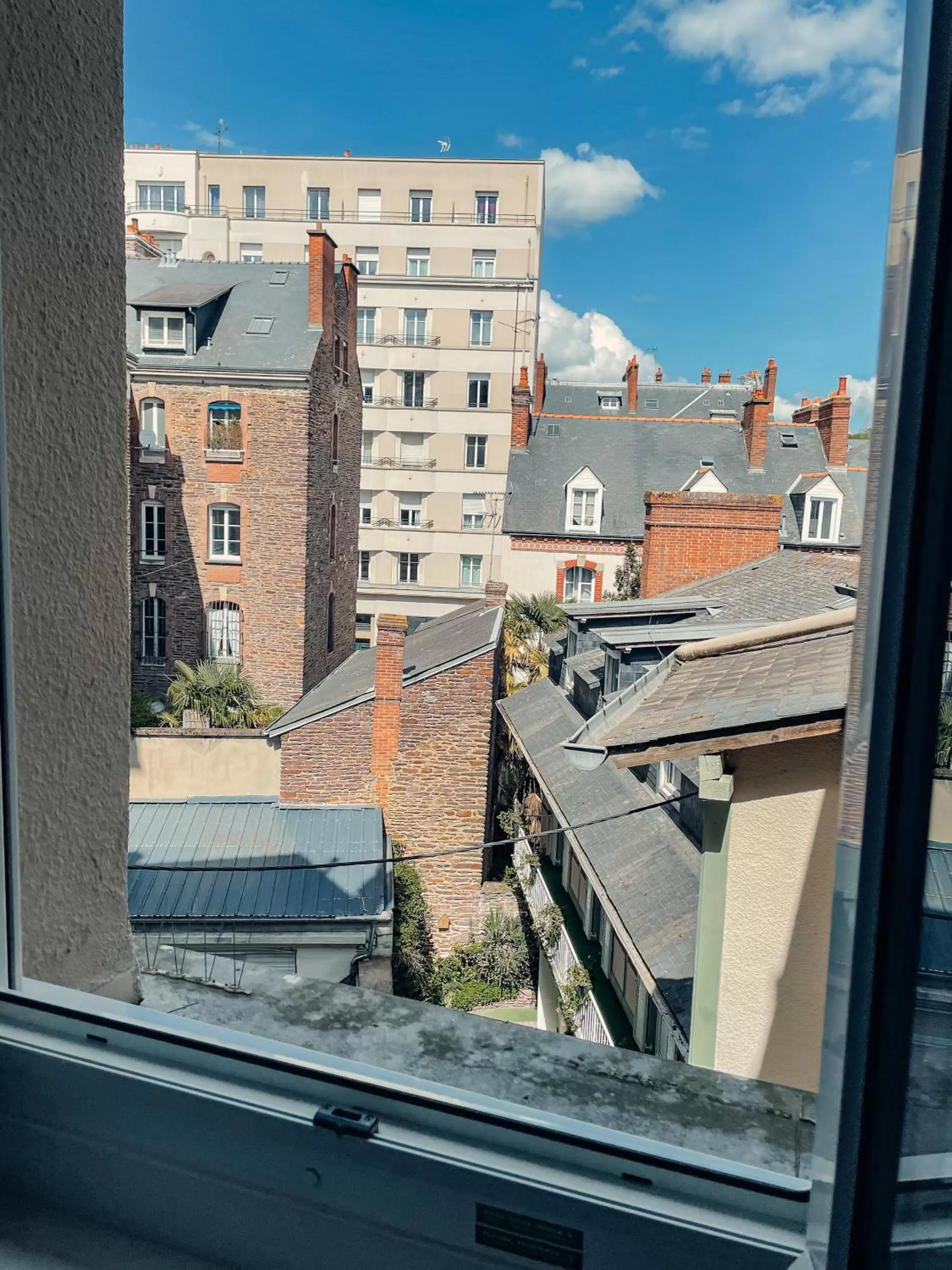 Garden view in Garden Hotel Rennes Centre Gare