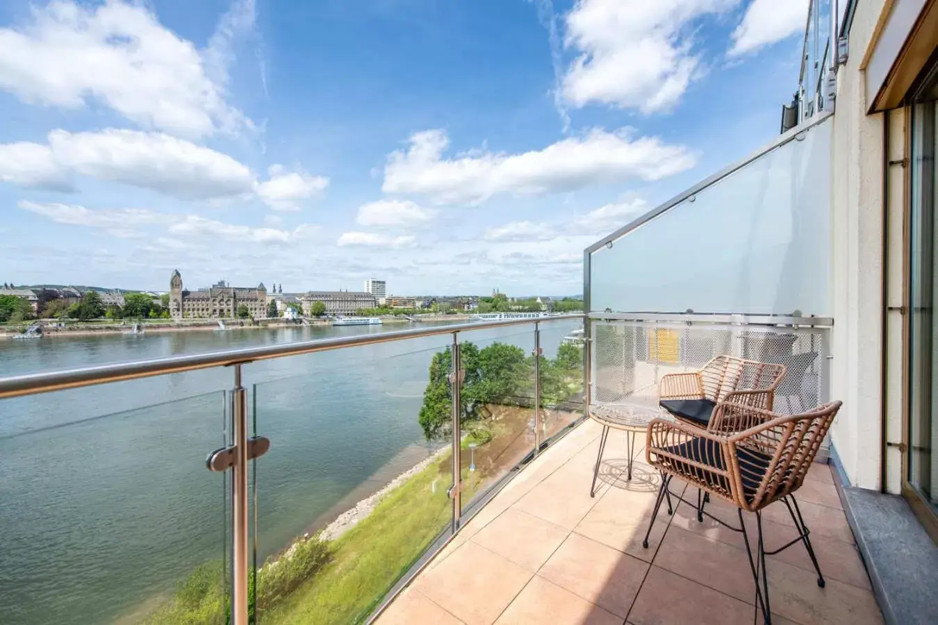 Balcony/Terrace in Diehls Hotel